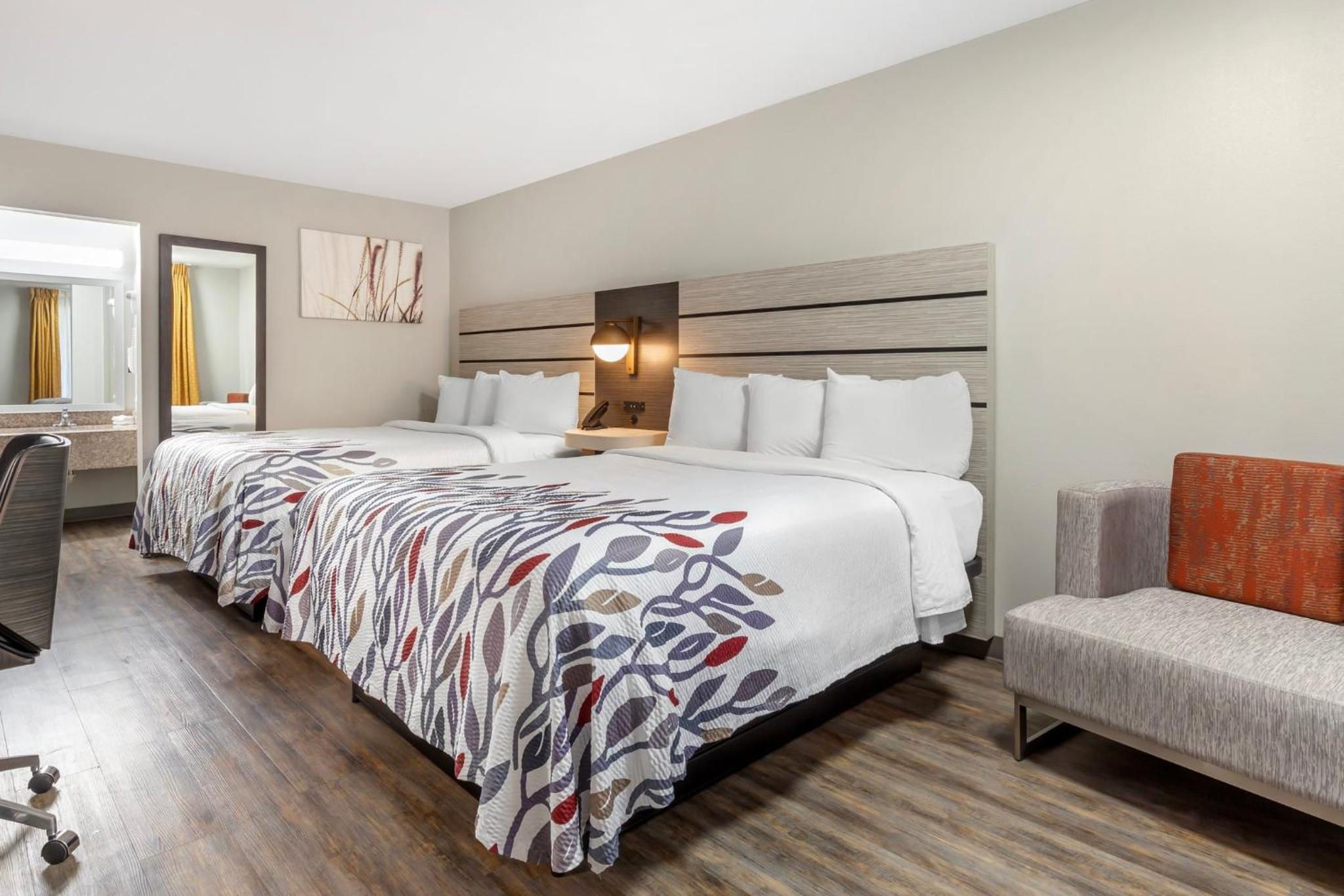 Red Roof Inn Dunn view 5