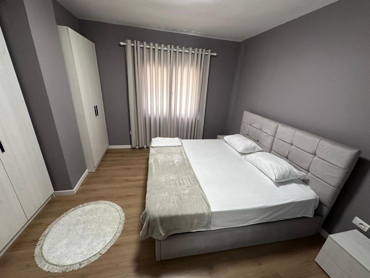 Ledia's Apartment
