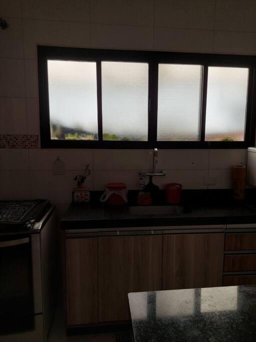 Vila agradável! Casa toda! Perfeito para famílias