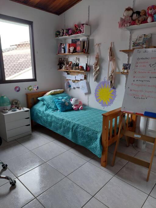 Vila agradável! Casa toda! Perfeito para famílias
