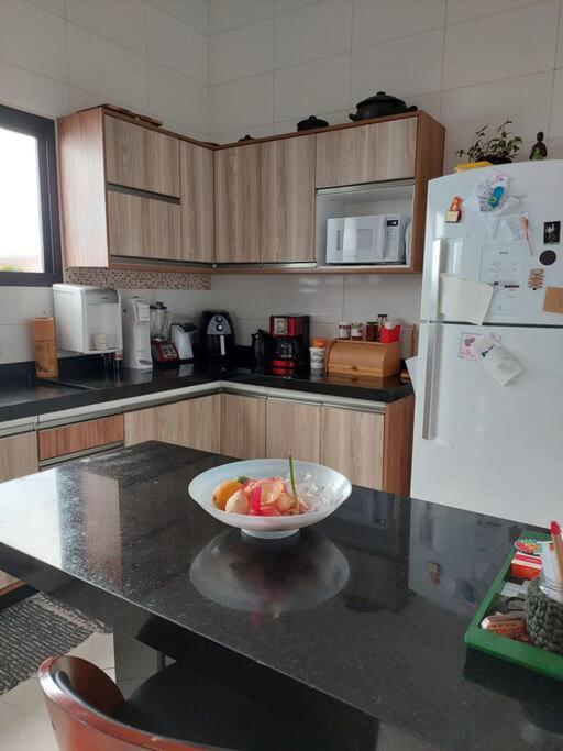 Vila agradável! Casa toda! Perfeito para famílias