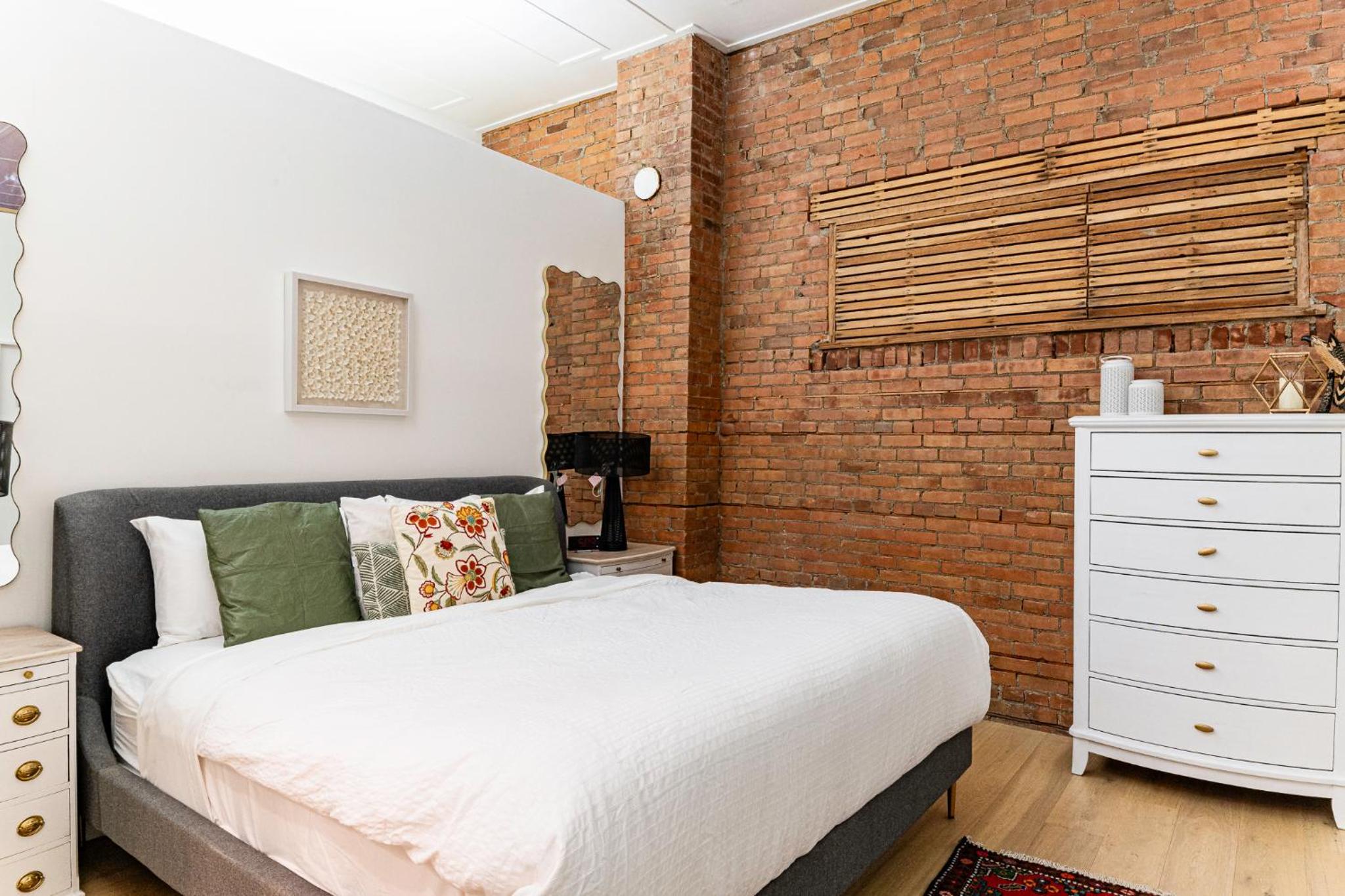 Modern industrial suite in Grand Forks