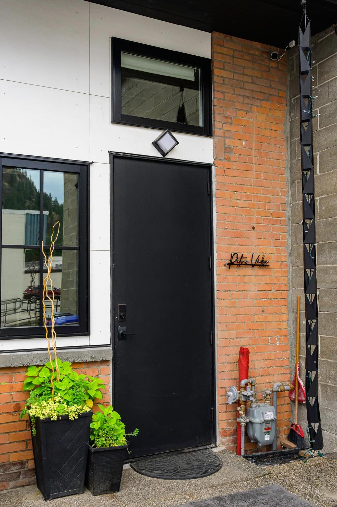 Modern industrial suite in Grand Forks