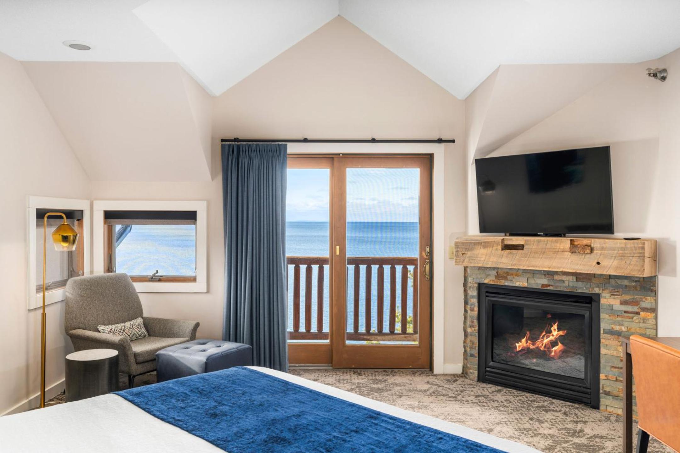 Grand Superior Lodge