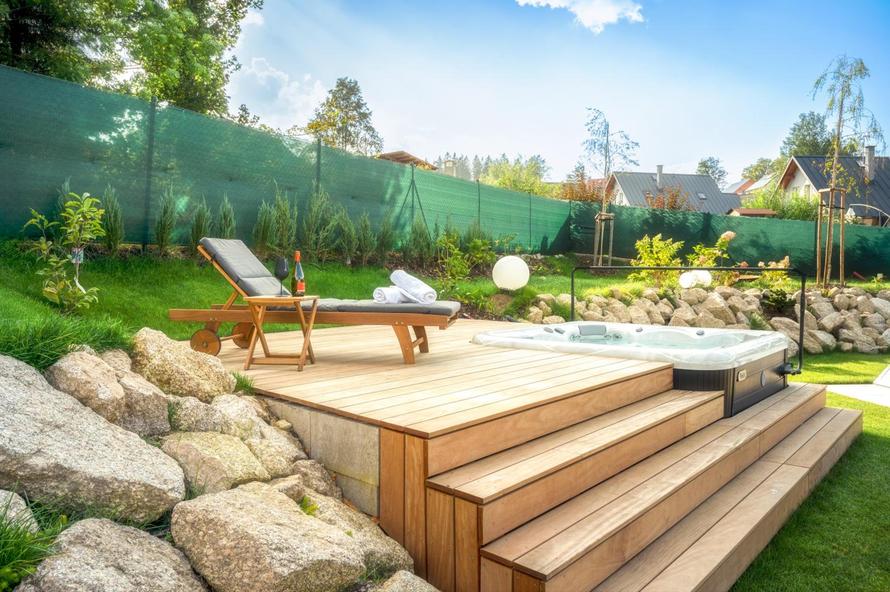 Residence Smržovka - Luxury House with Swimming Pool, Jacuzzi, Garden and BBQ