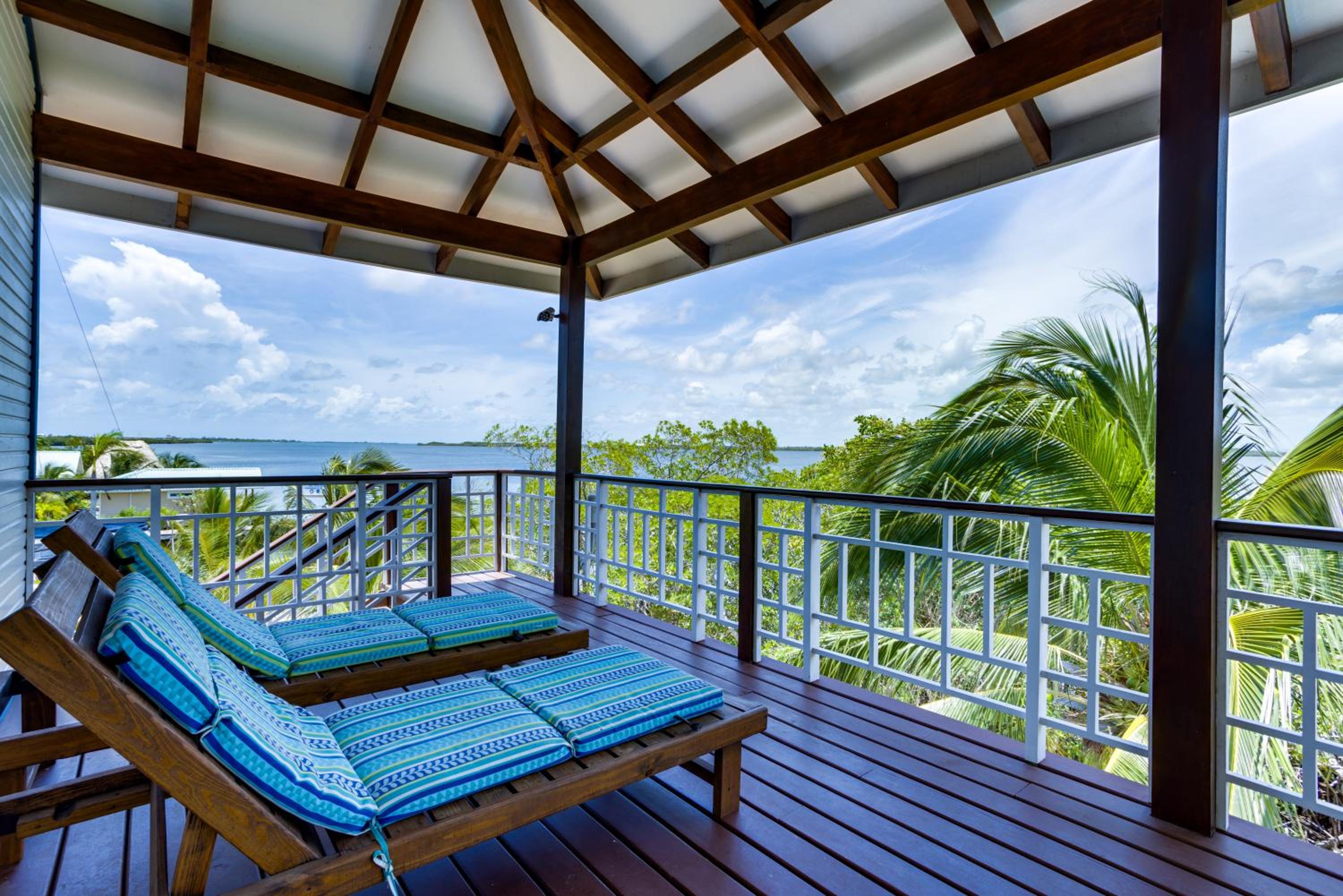 Bahia Vista - Spectacular Views - 4 Bedrooms