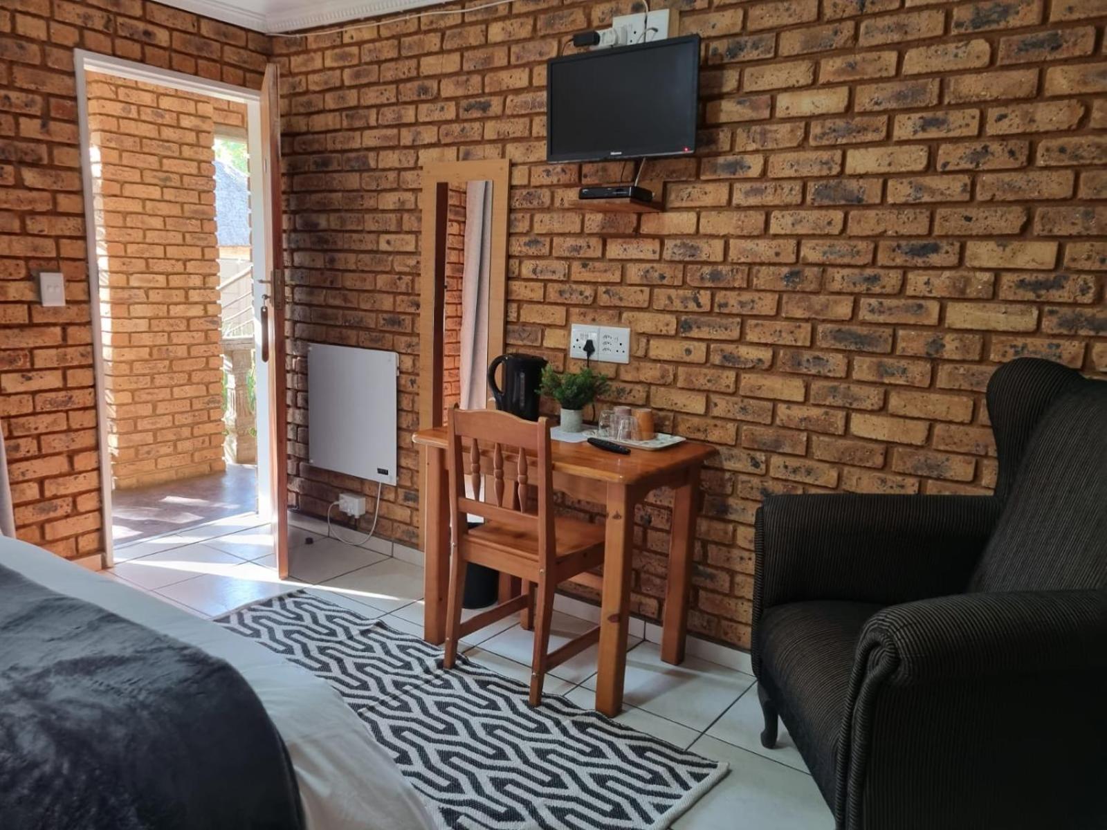 Emerald Guesthouse