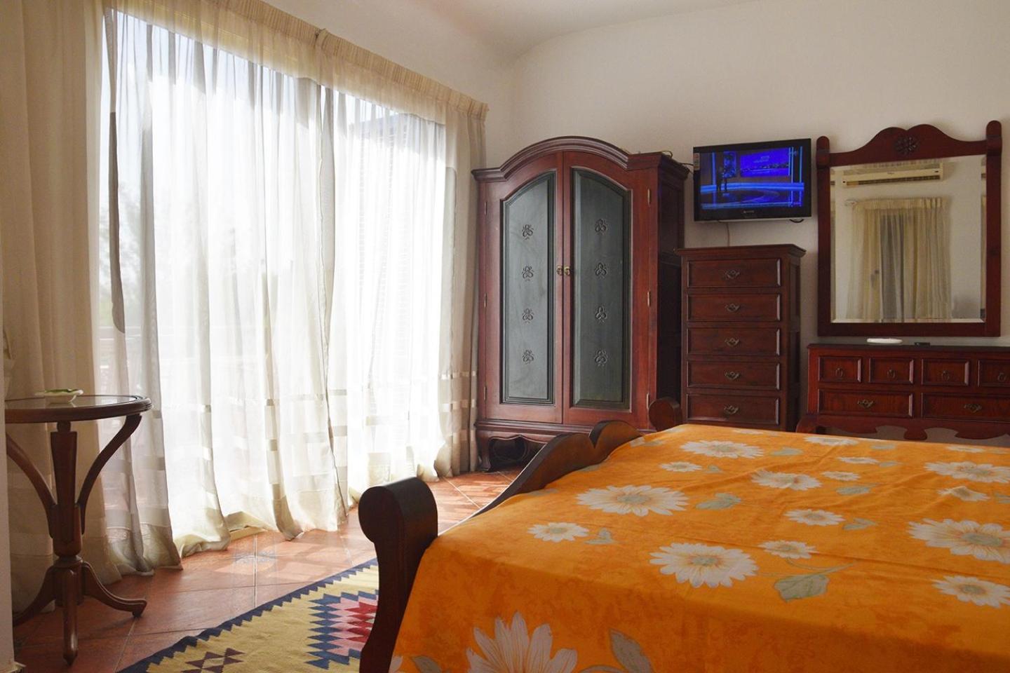 Sandorini Villa for Rent