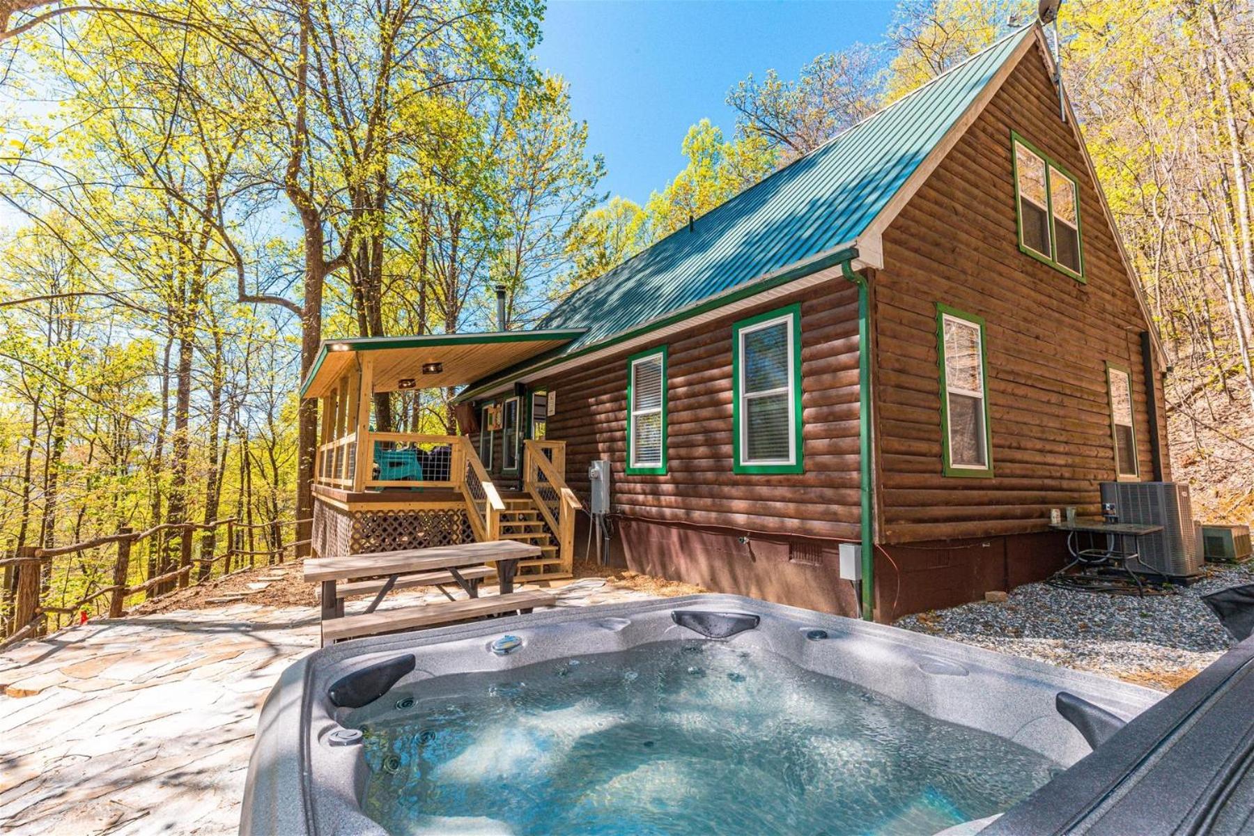 Treetops Retreat