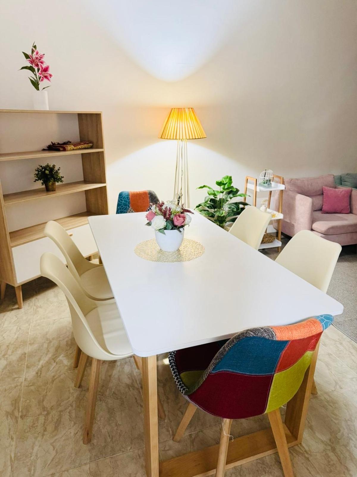 Appartement F5 spacieux équipé haut standing Mahelma Alger
