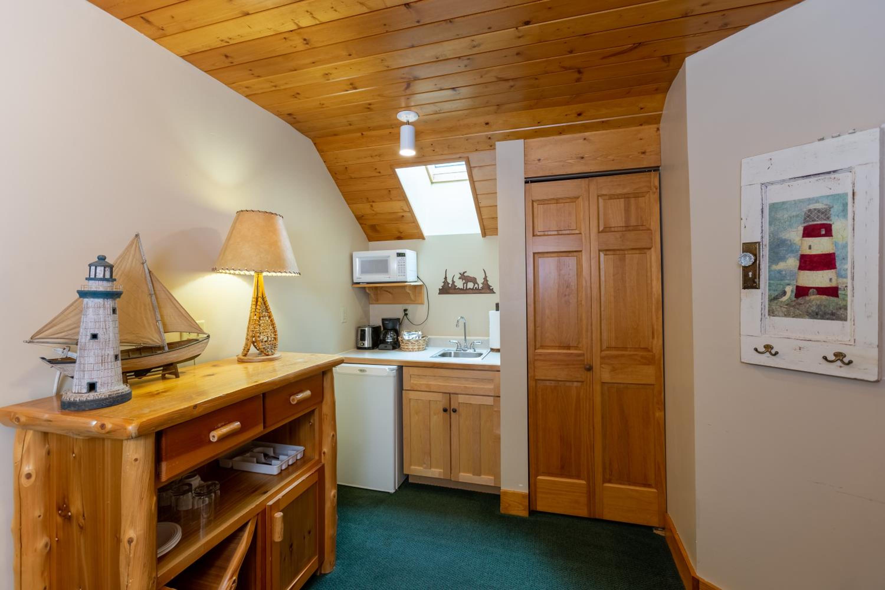 Grand Superior Lodge
