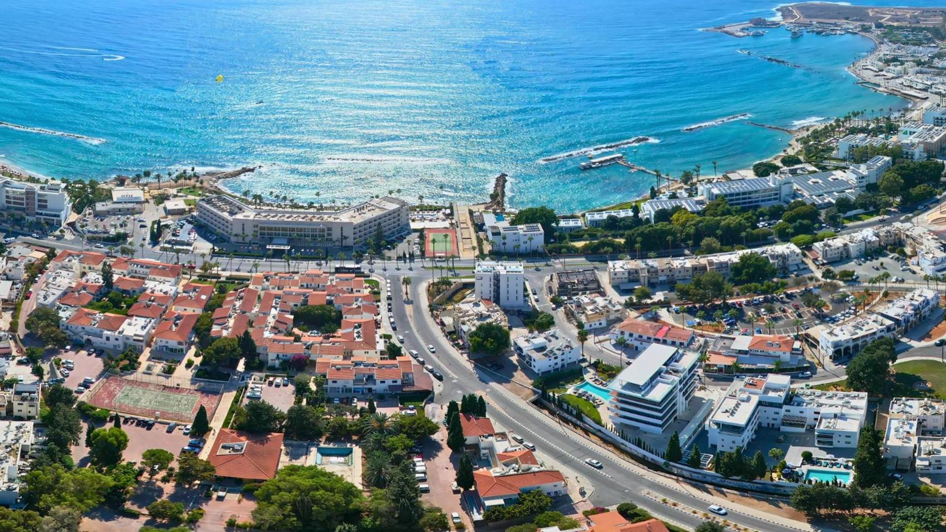 Holiday in Paphos, Prime Location Resort Pools, Jacuzzis, Harbor & 300m to the Beach
