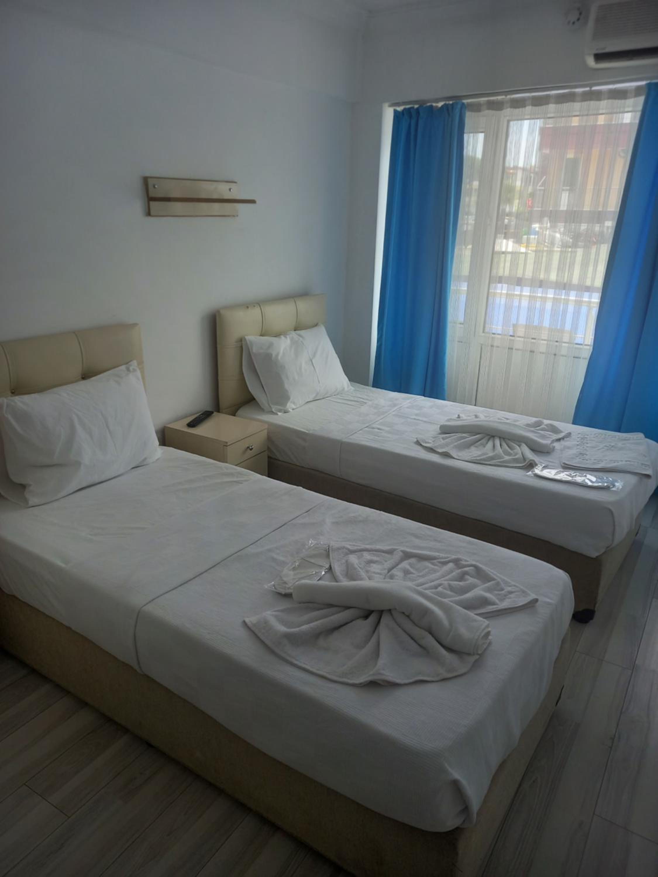 Paradise Hotel Akcay