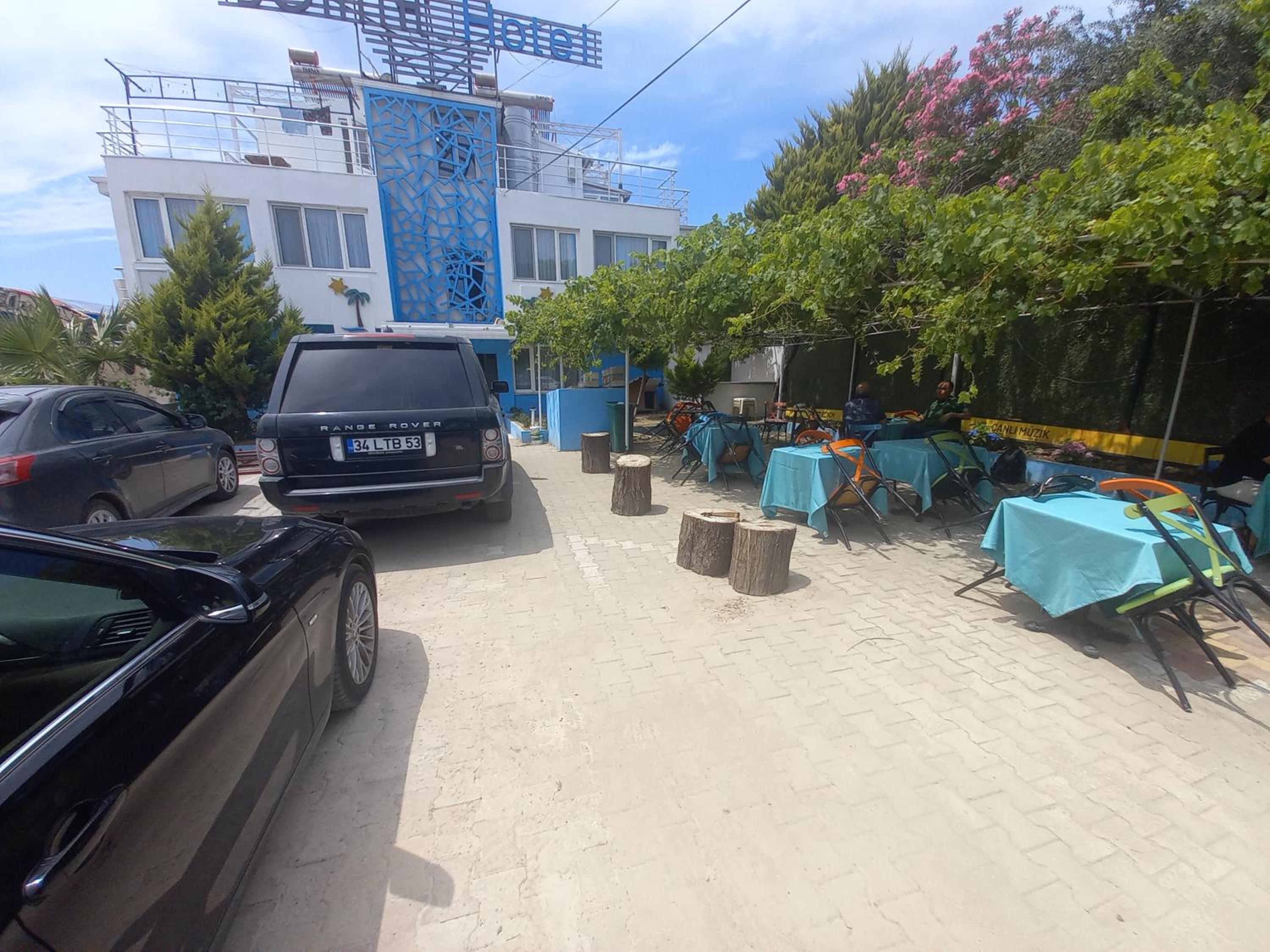 Paradise Hotel Akcay