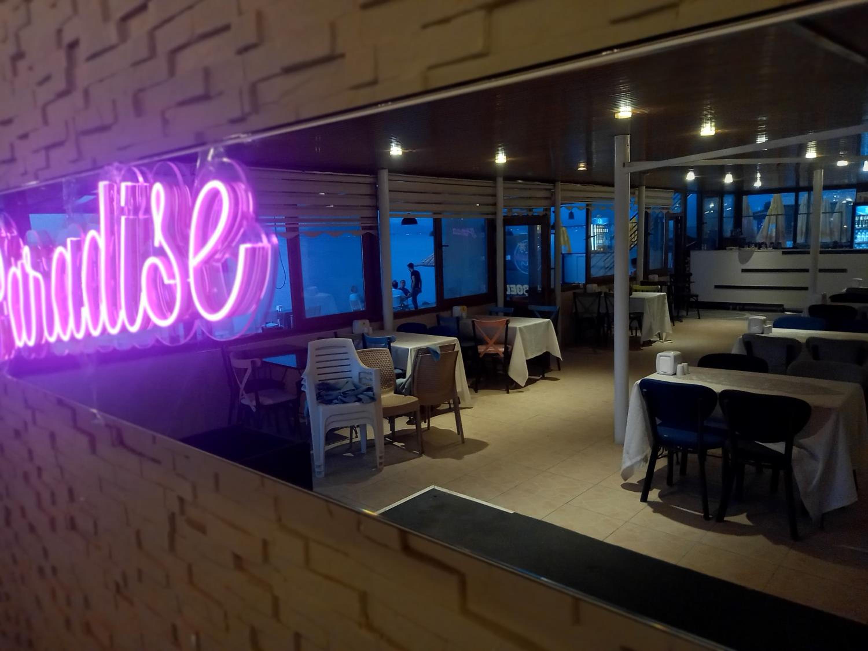 Paradise Hotel Akcay