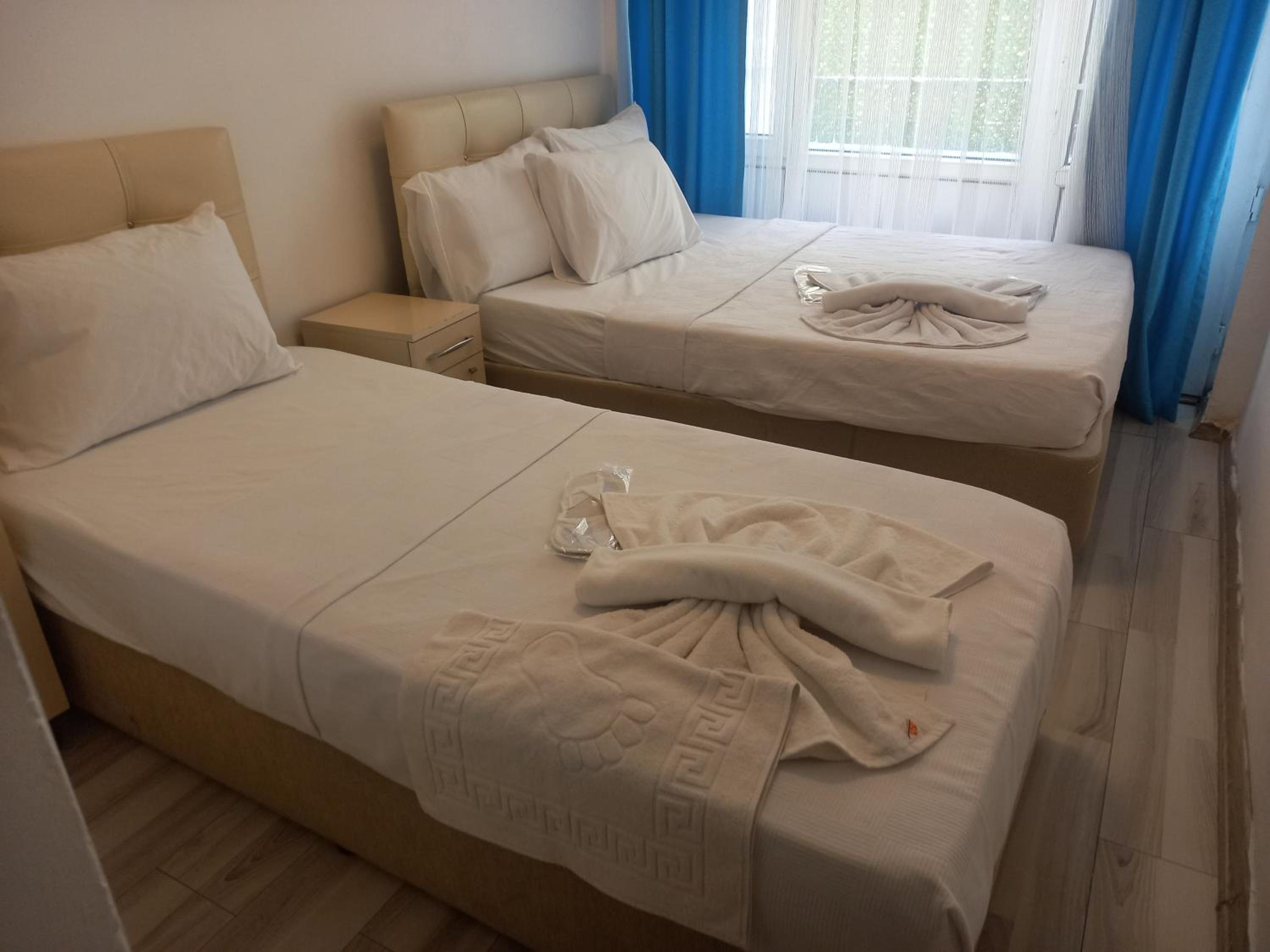 Paradise Hotel Akcay