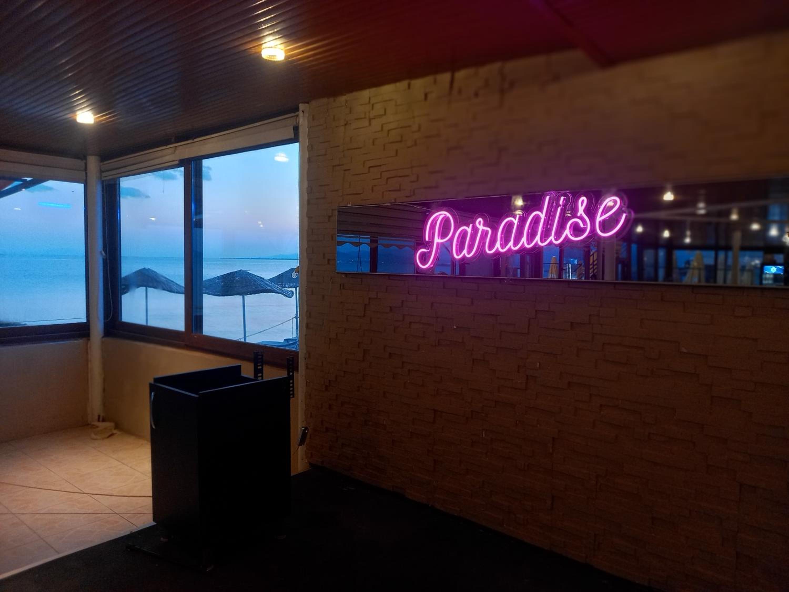 Paradise Hotel Akcay