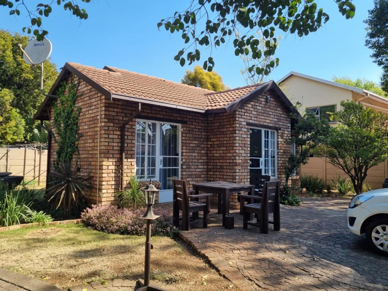 Emerald Guesthouse 3