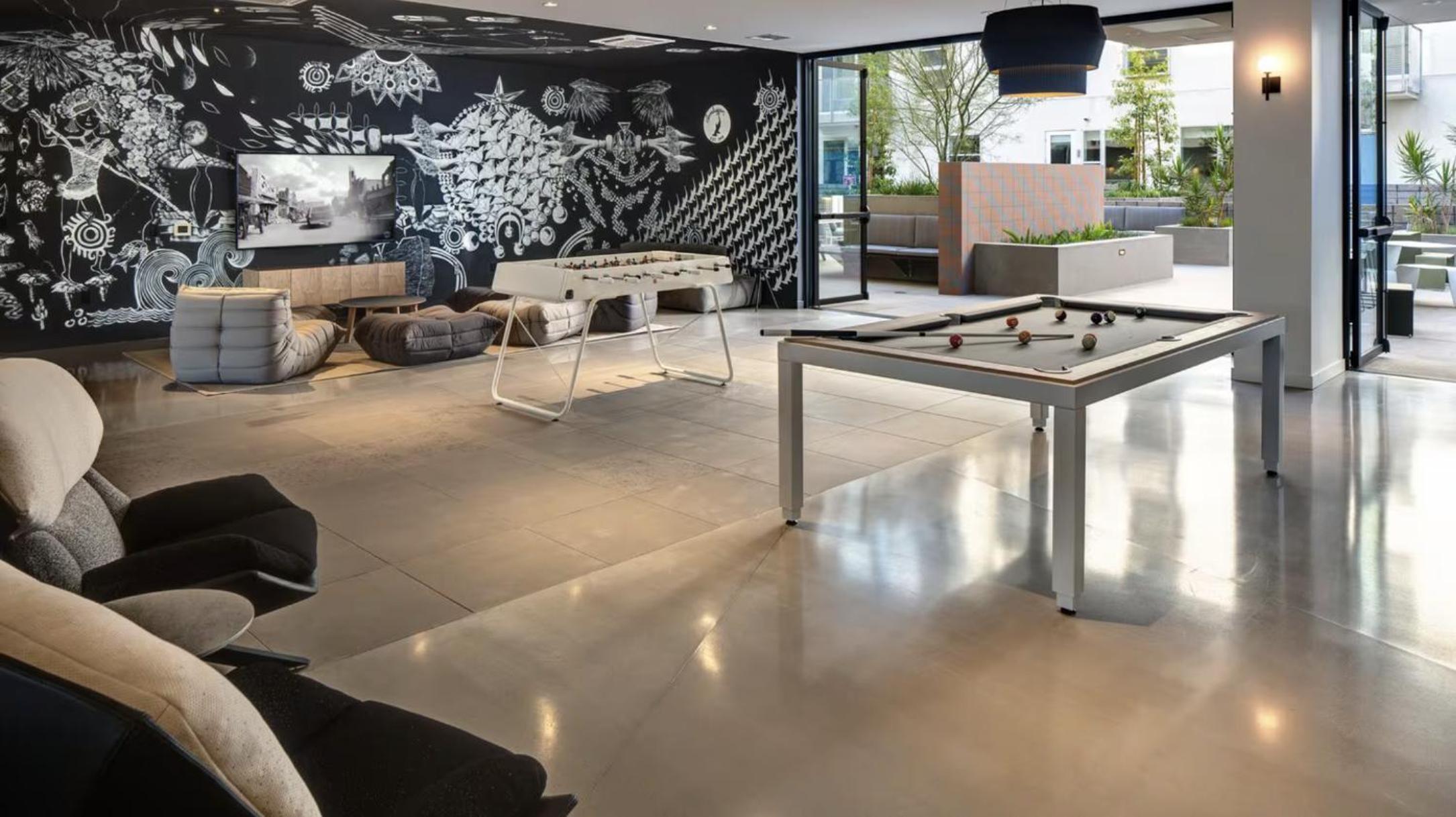 lounge