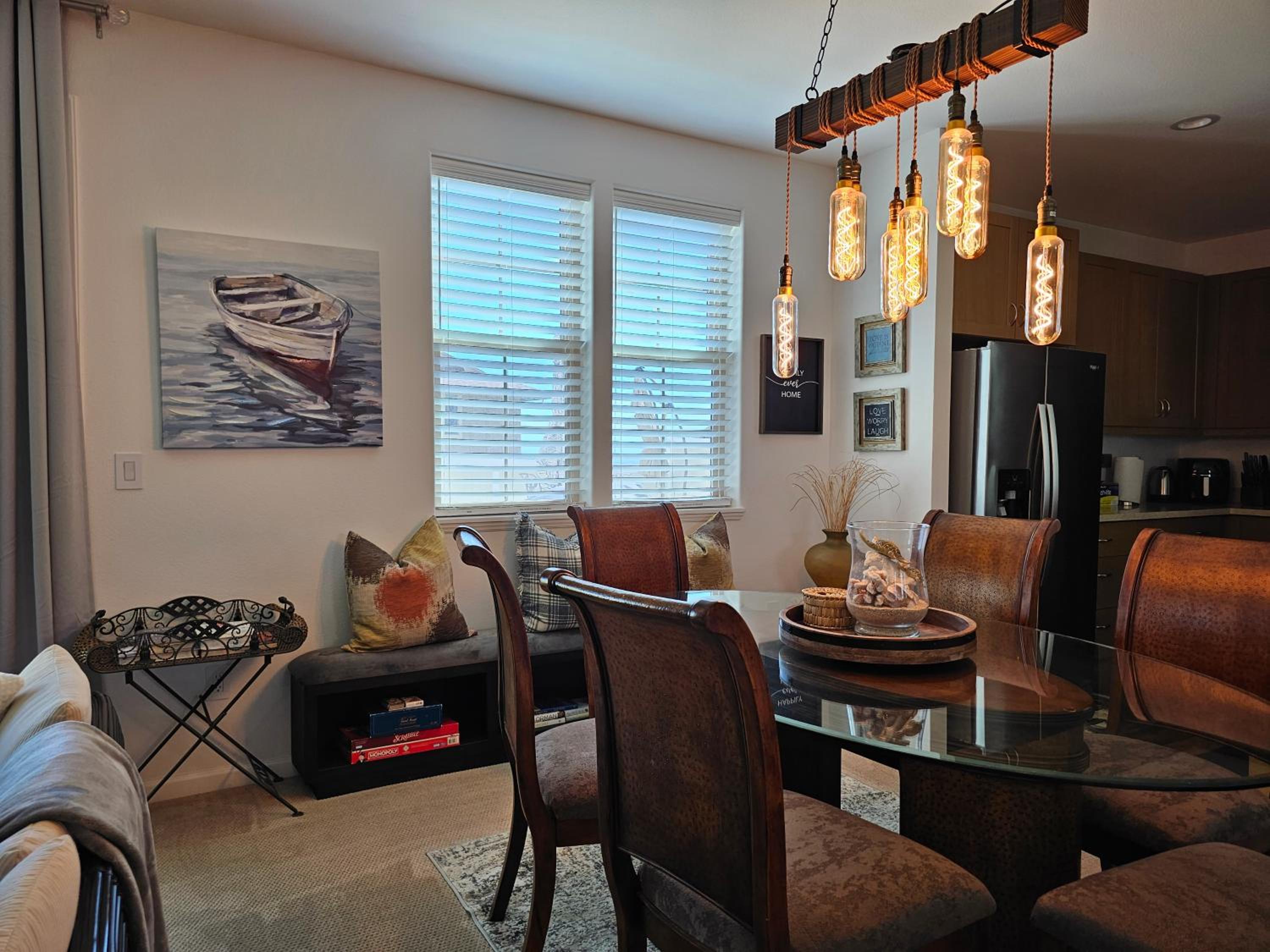 Paradise Ohana Ocean View Oasis with community Pool, Spa, Gym and Rec Area with PingPong, Air Hockey and Foosball