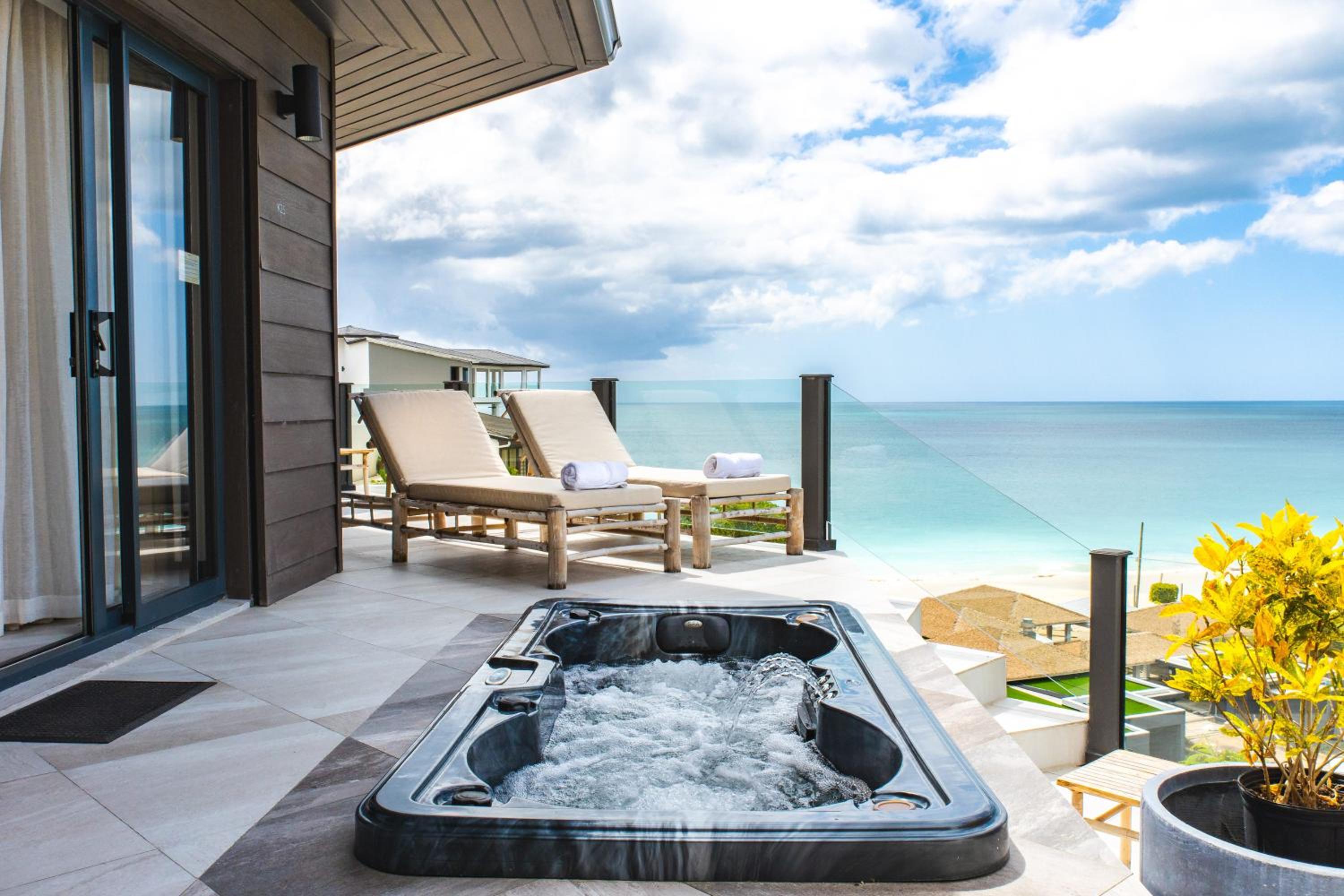 Tamarind Hills Resort & Villas