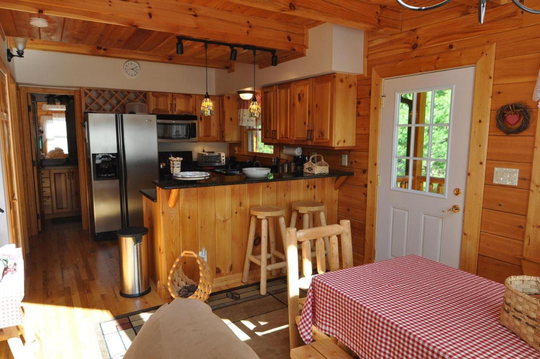 Photo 8