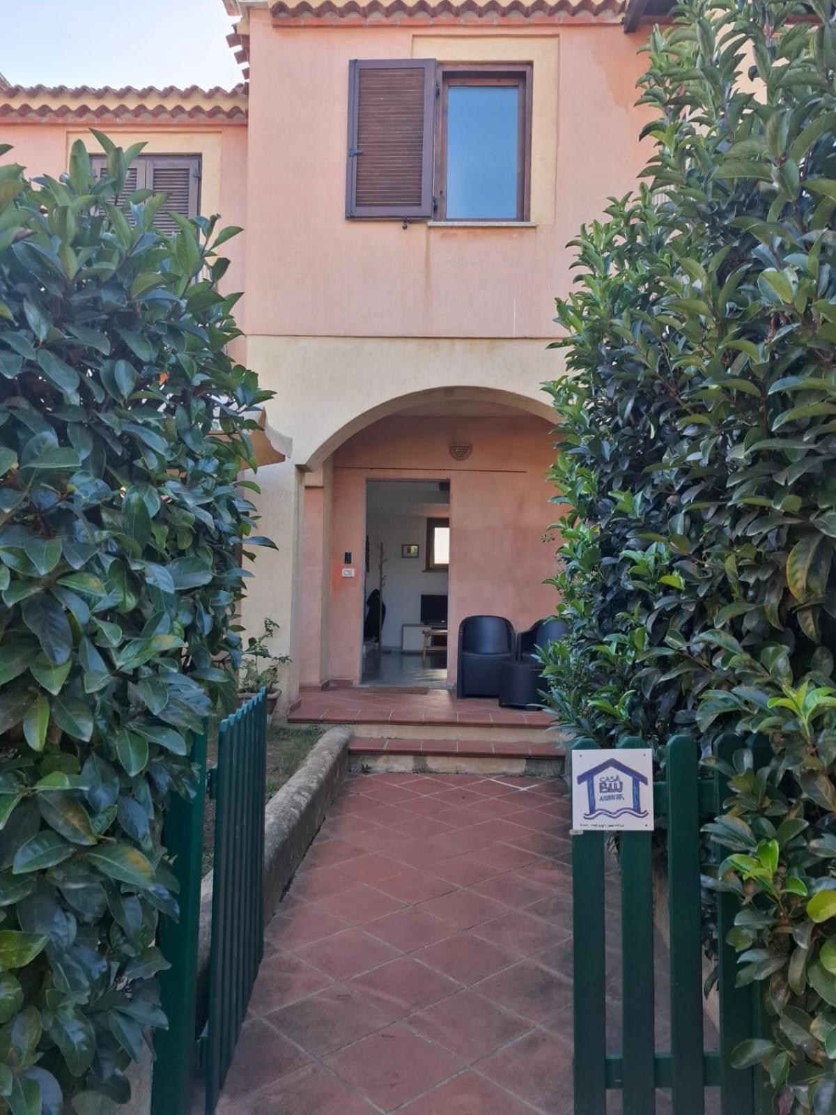 Casa blu Arbatax con giardino e terrazza view 3