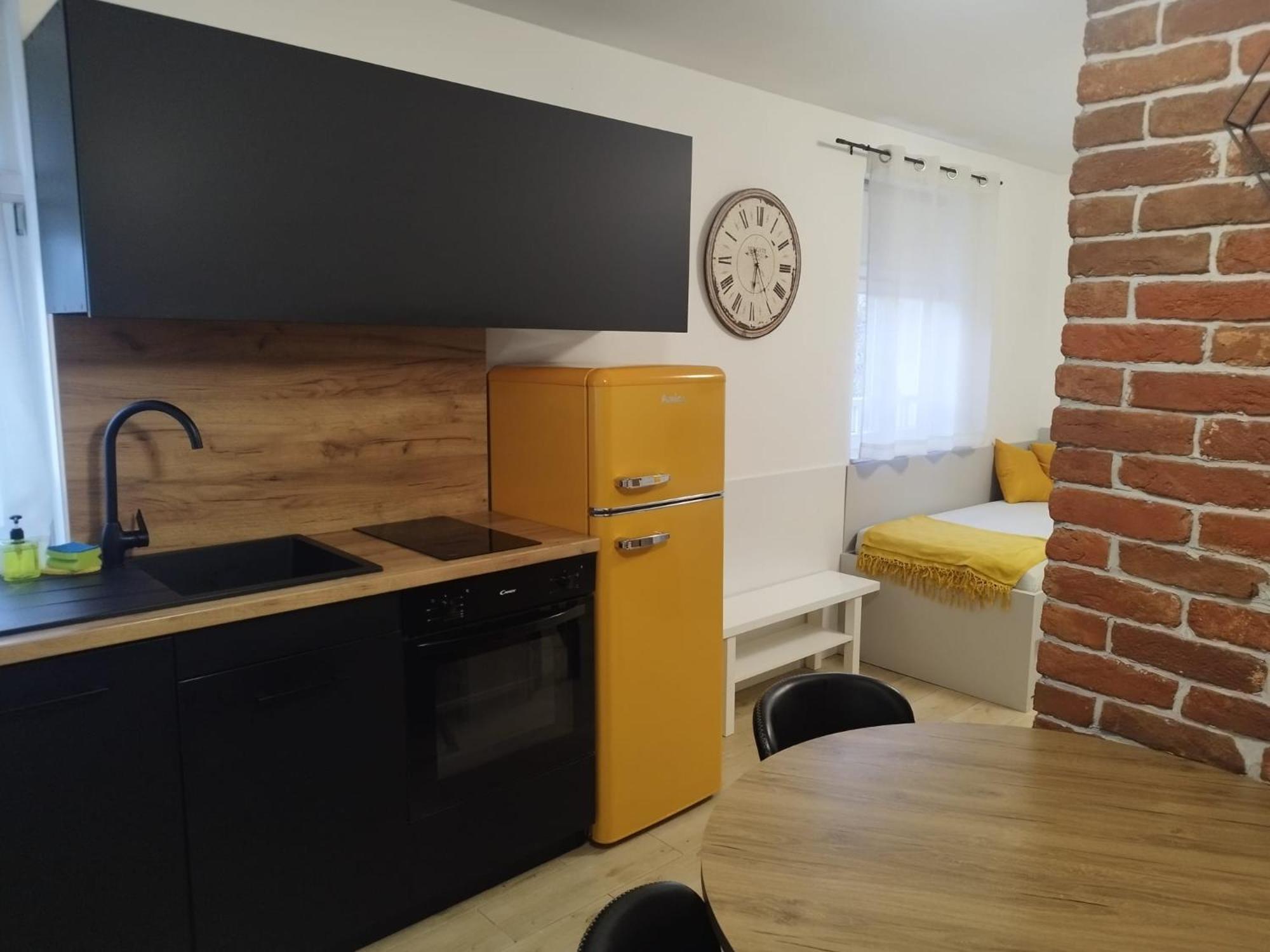 Bellisima studio apartment