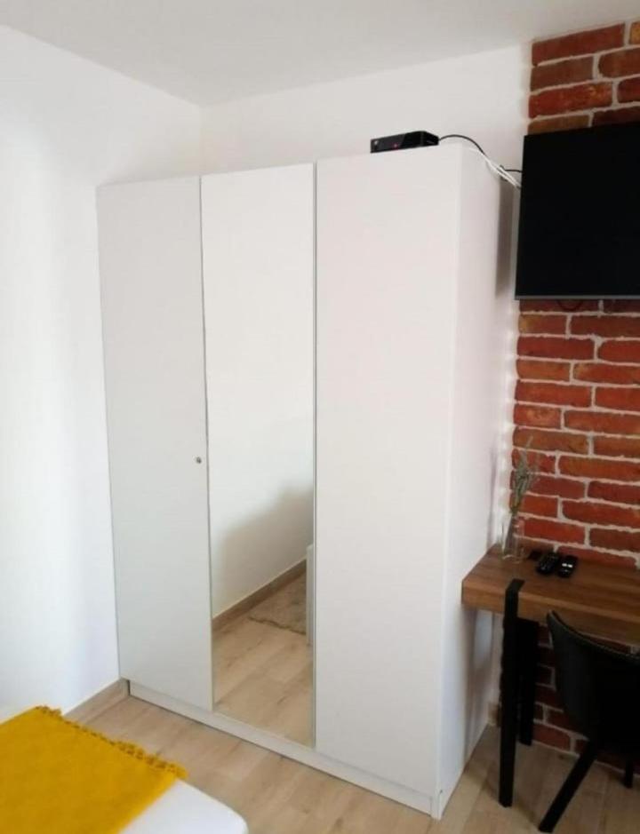 Bellisima studio apartment