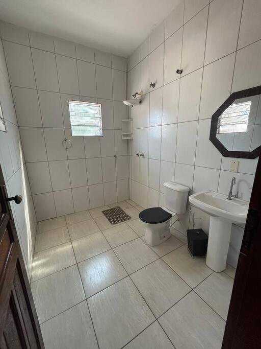 Casa com piscina na Martim de Sá
