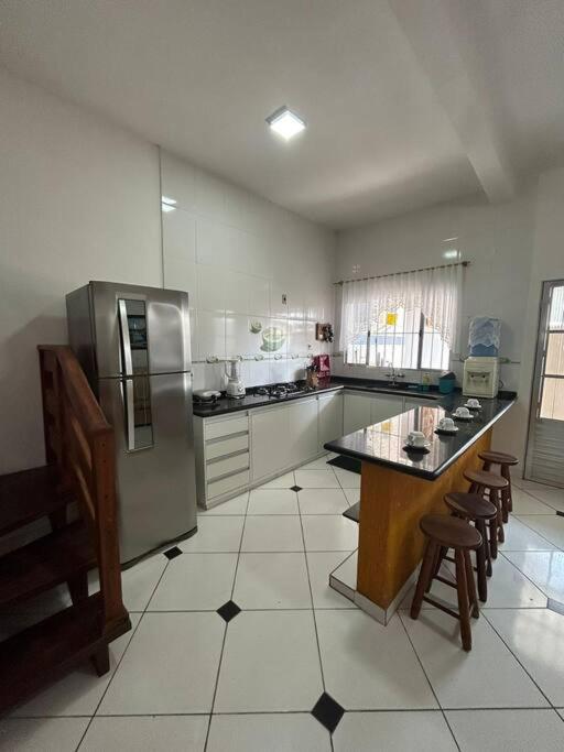 Casa com piscina na Martim de Sá
