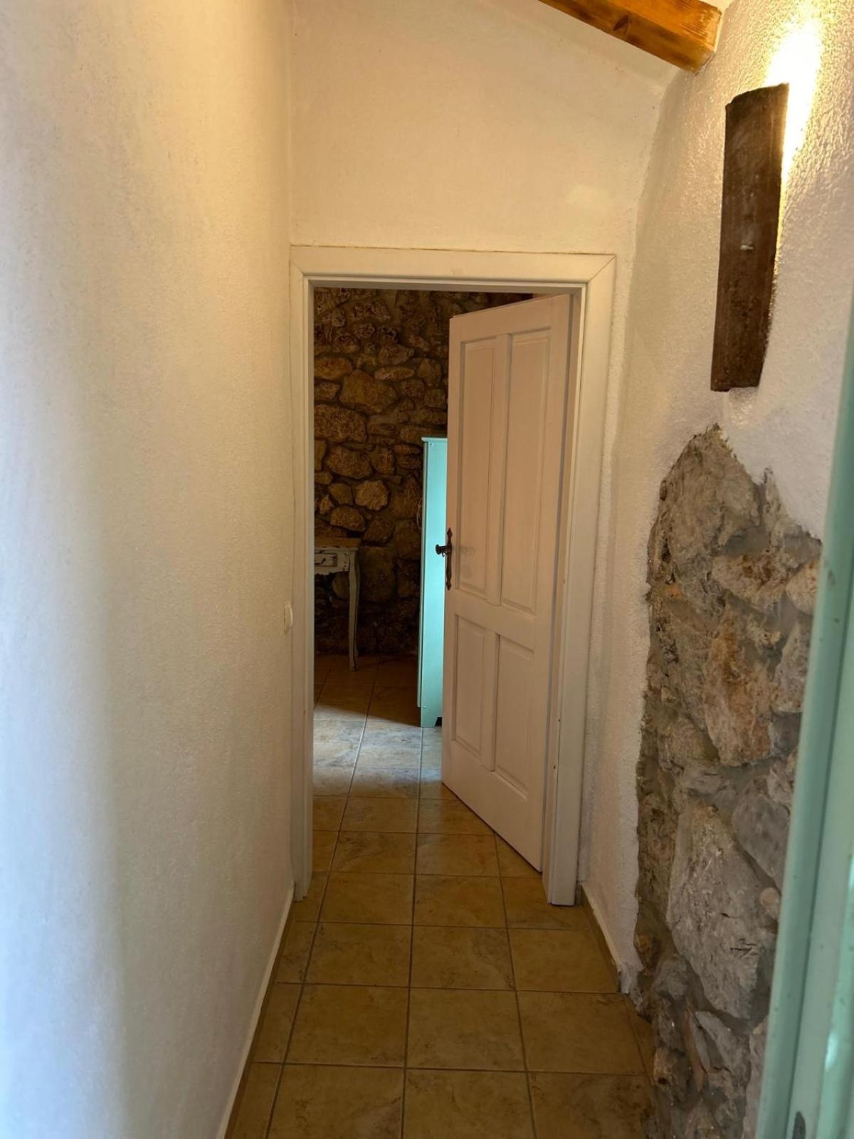 Photo 36
