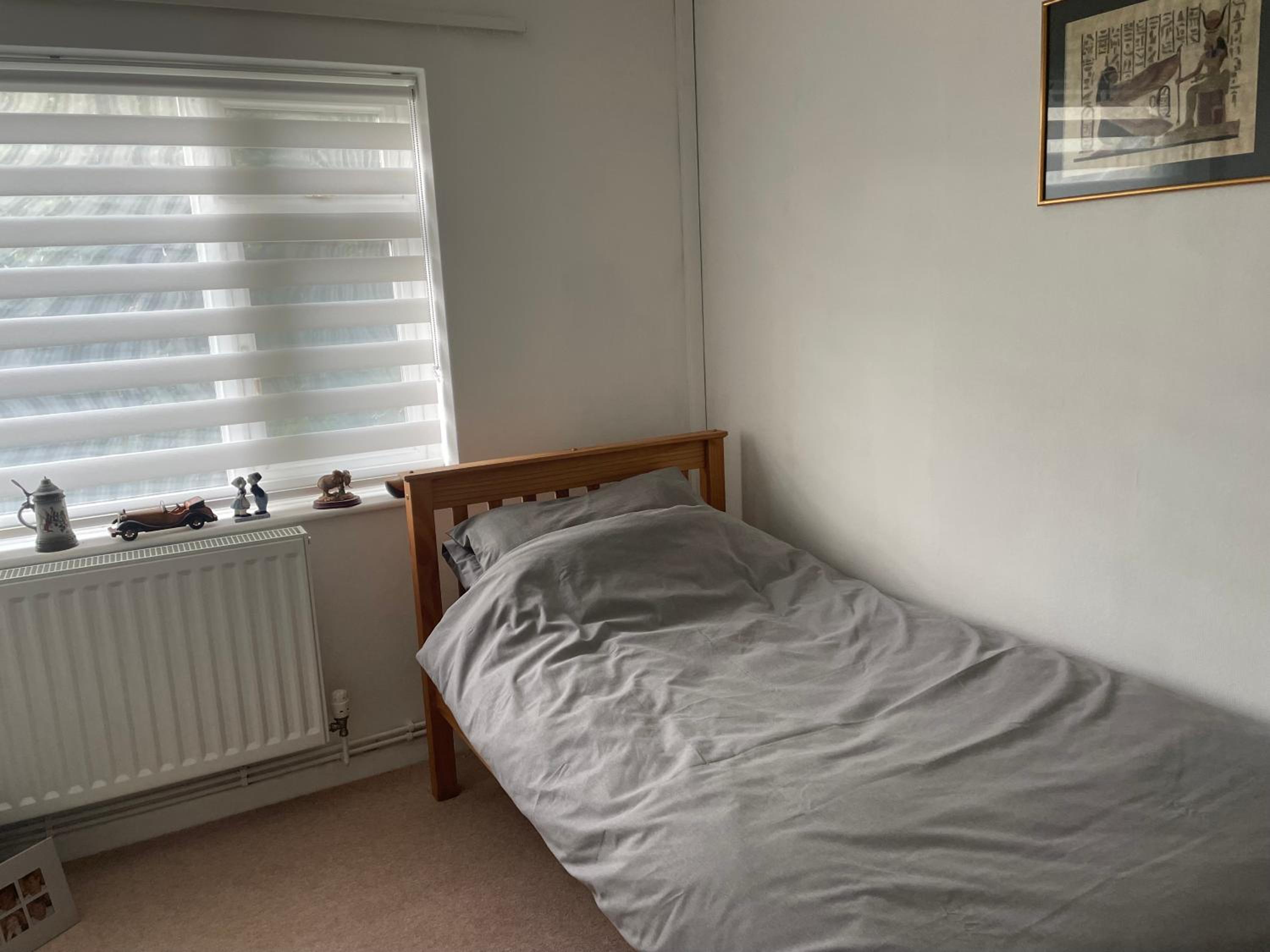 Detached bungalow in peaceful setting