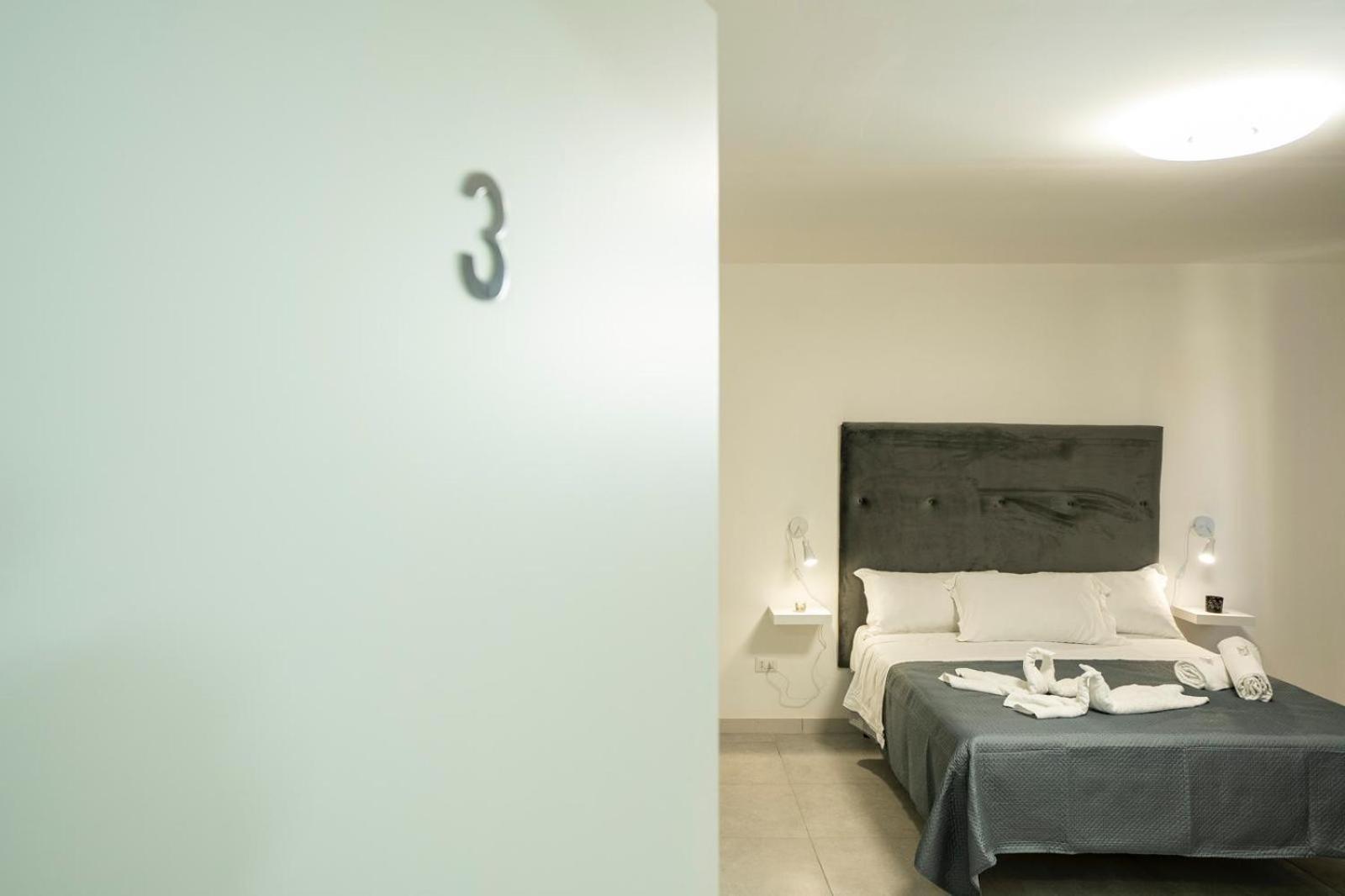 B&B Small Luxury Napoli Centrale