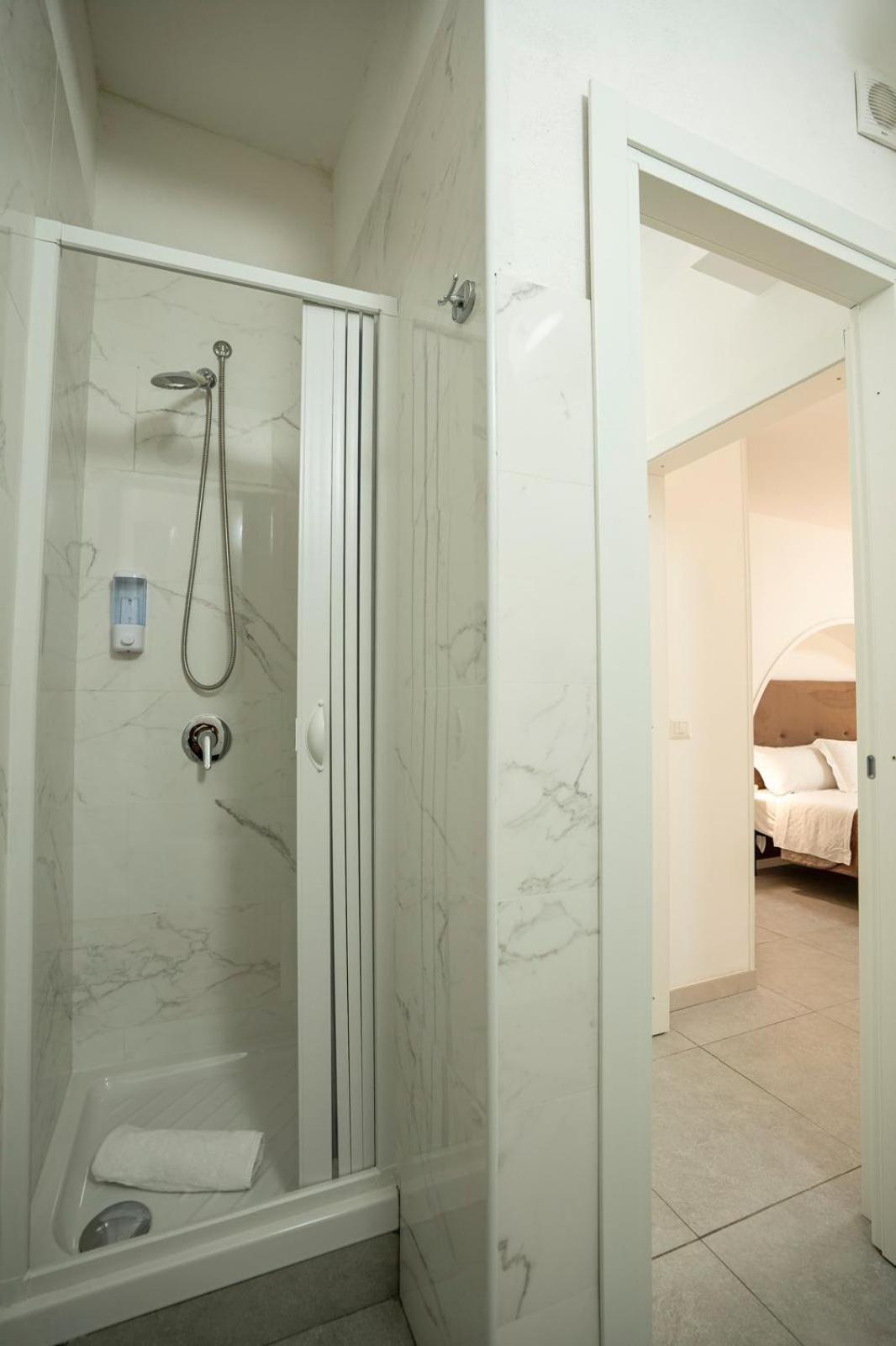 B&B Small Luxury Napoli Centrale