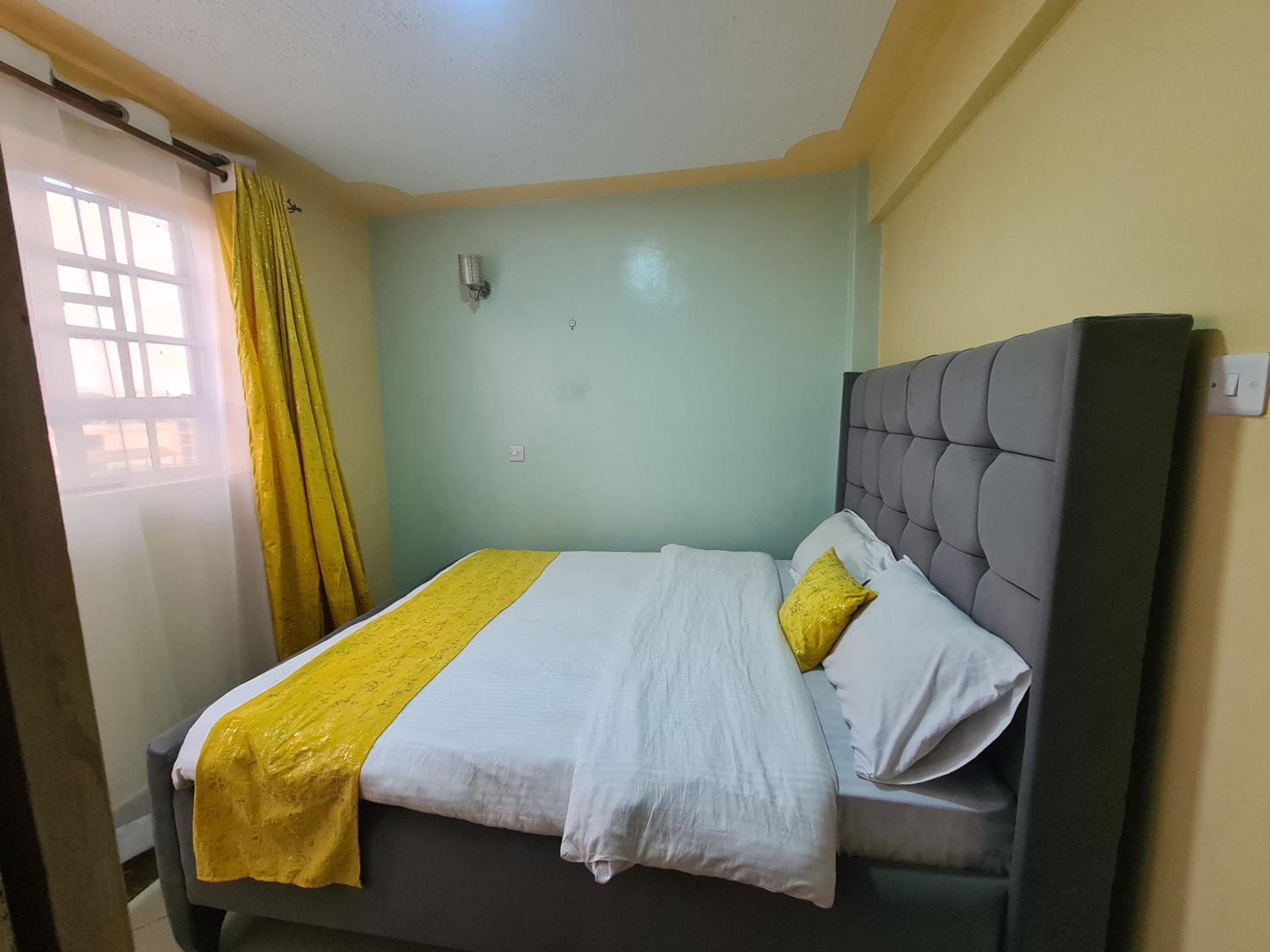 Modern 1 bedroom Roysambu with free parking