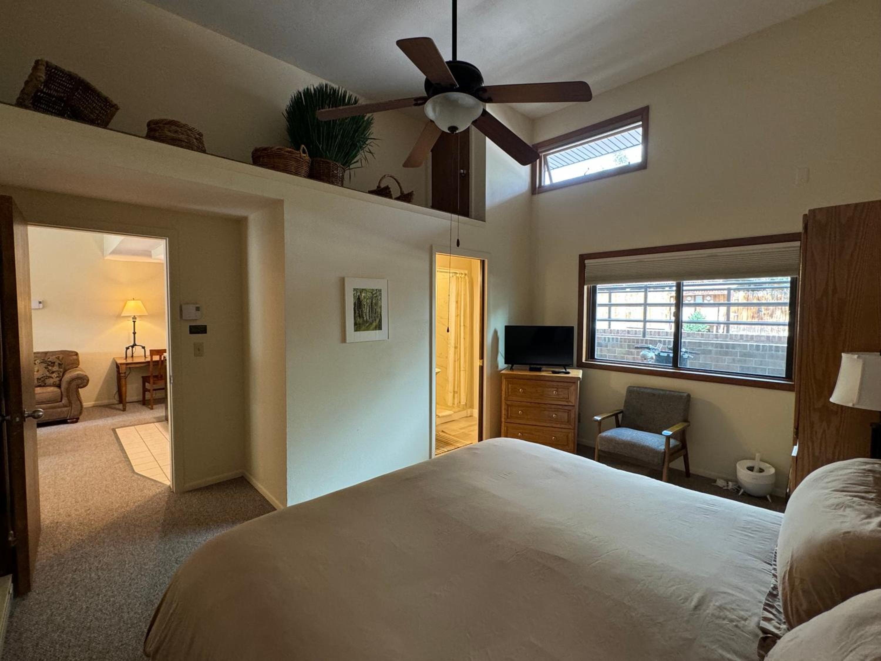 Shadow Mountain Lodge
