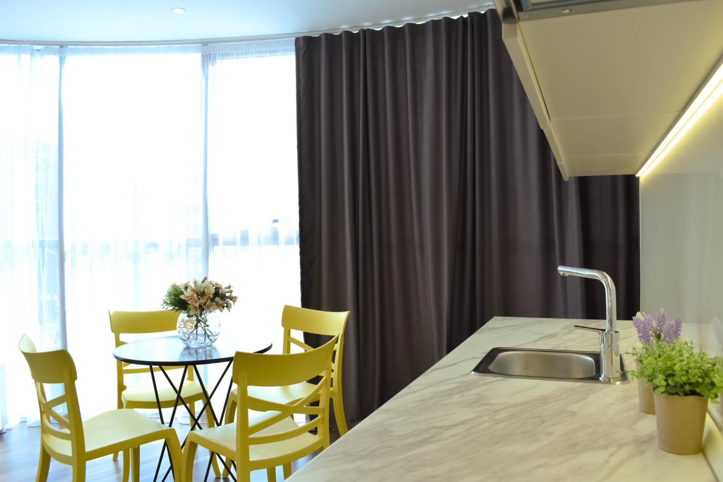 Urban Vibe Apartments
