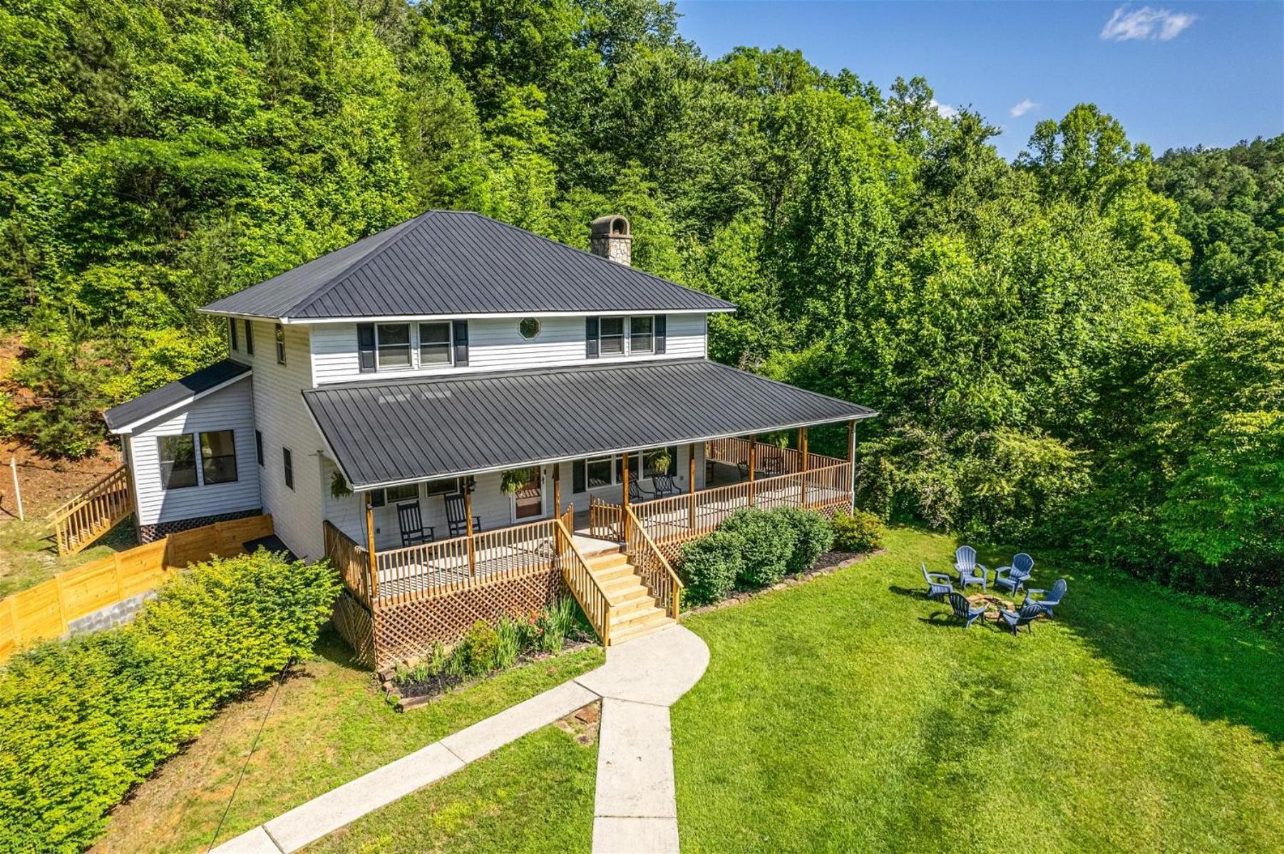 Alarka Creek Farmhouse view 2