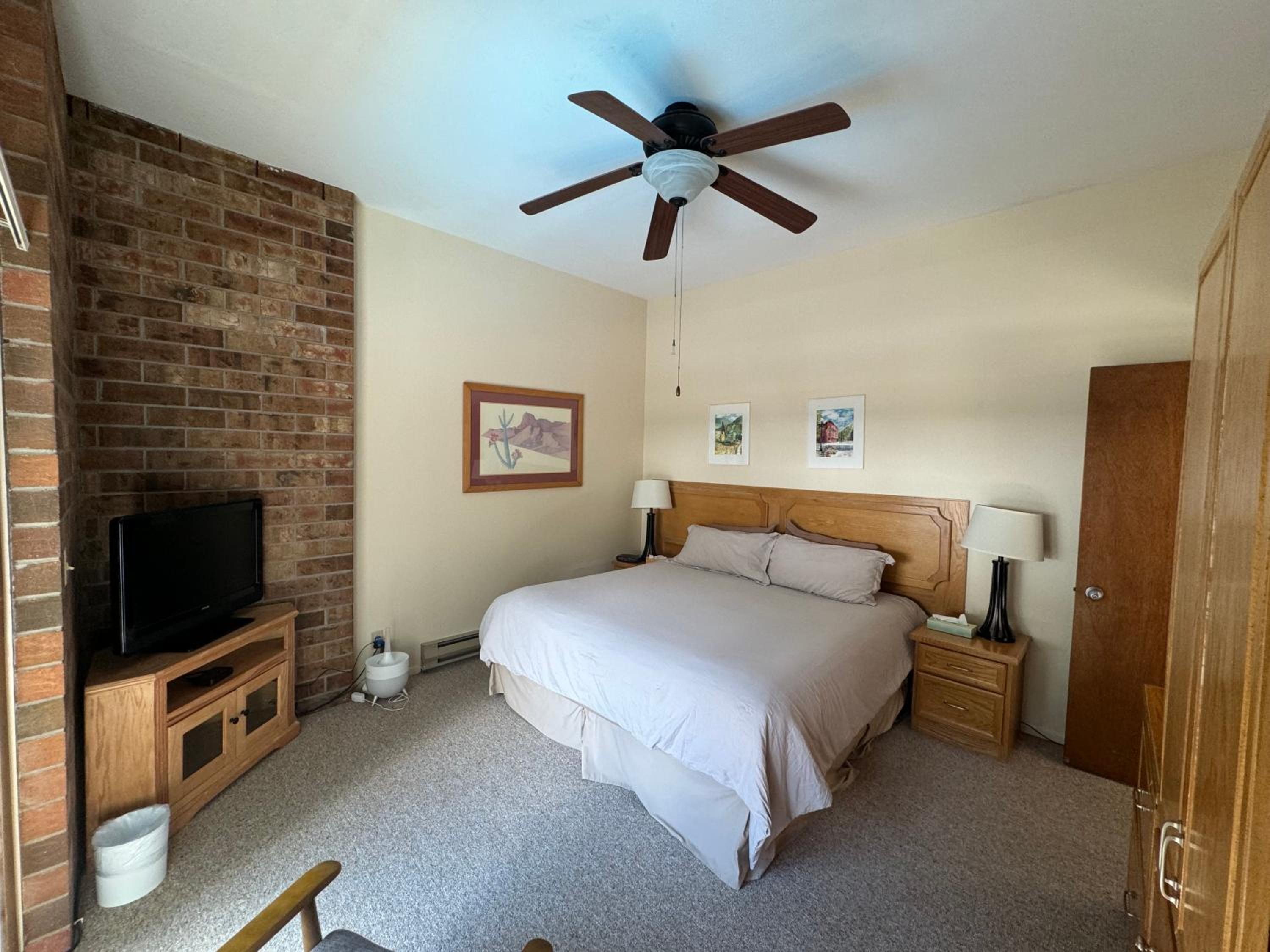 Shadow Mountain Lodge