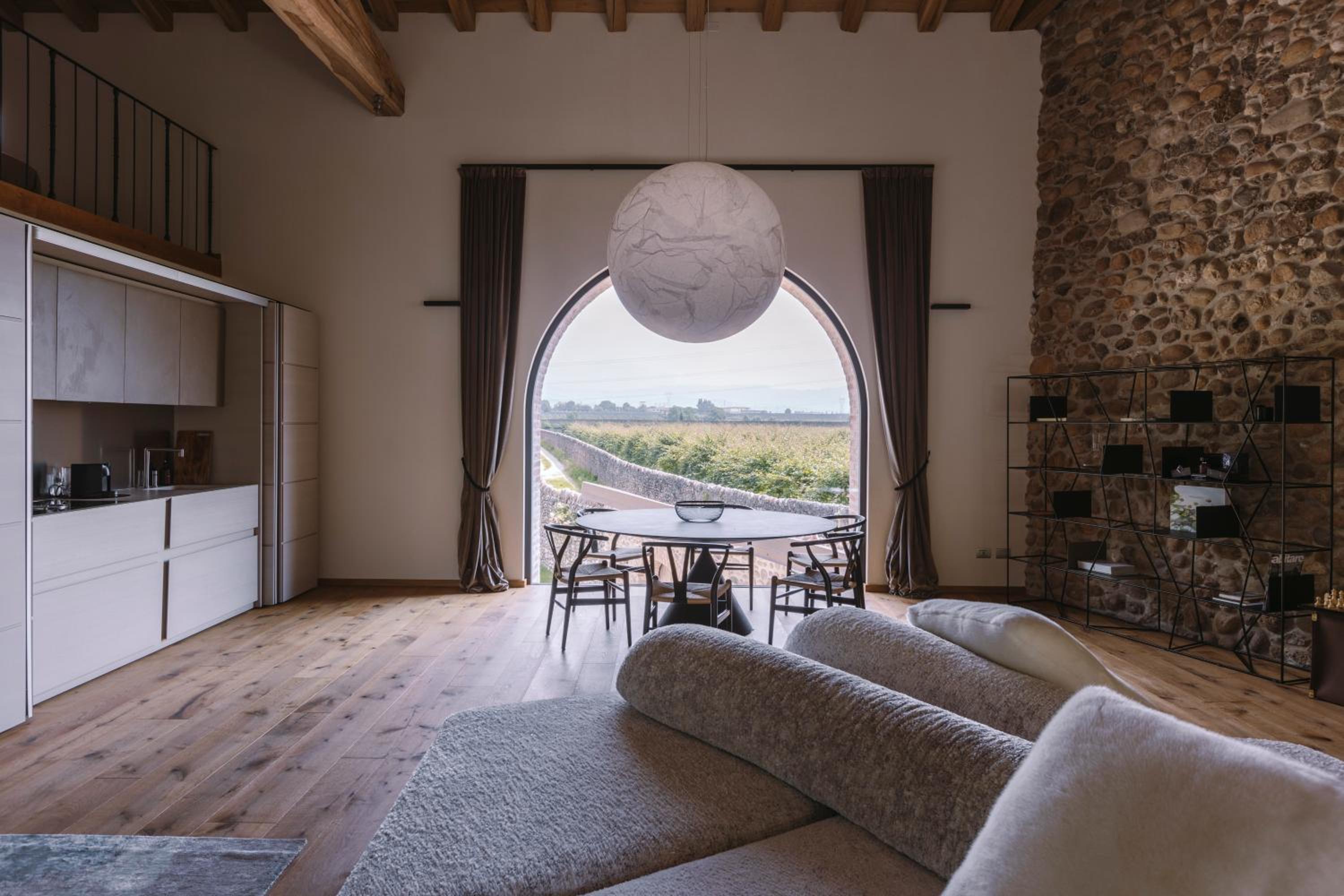 Corte Lanfranconi Private Villa Retreat & Biolake view 3