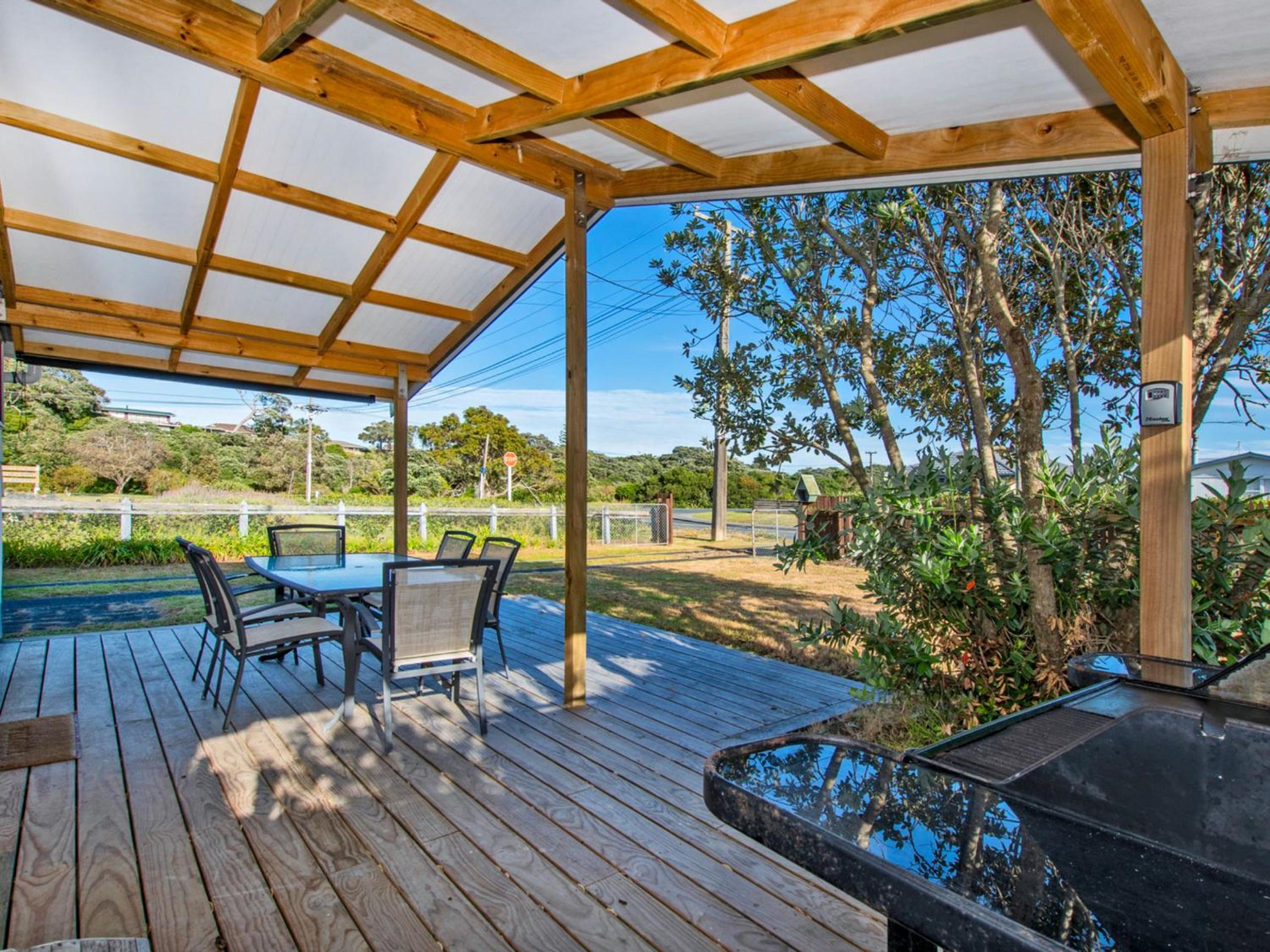 Ruakaka Holiday Escape - Ruakaka Holiday Home