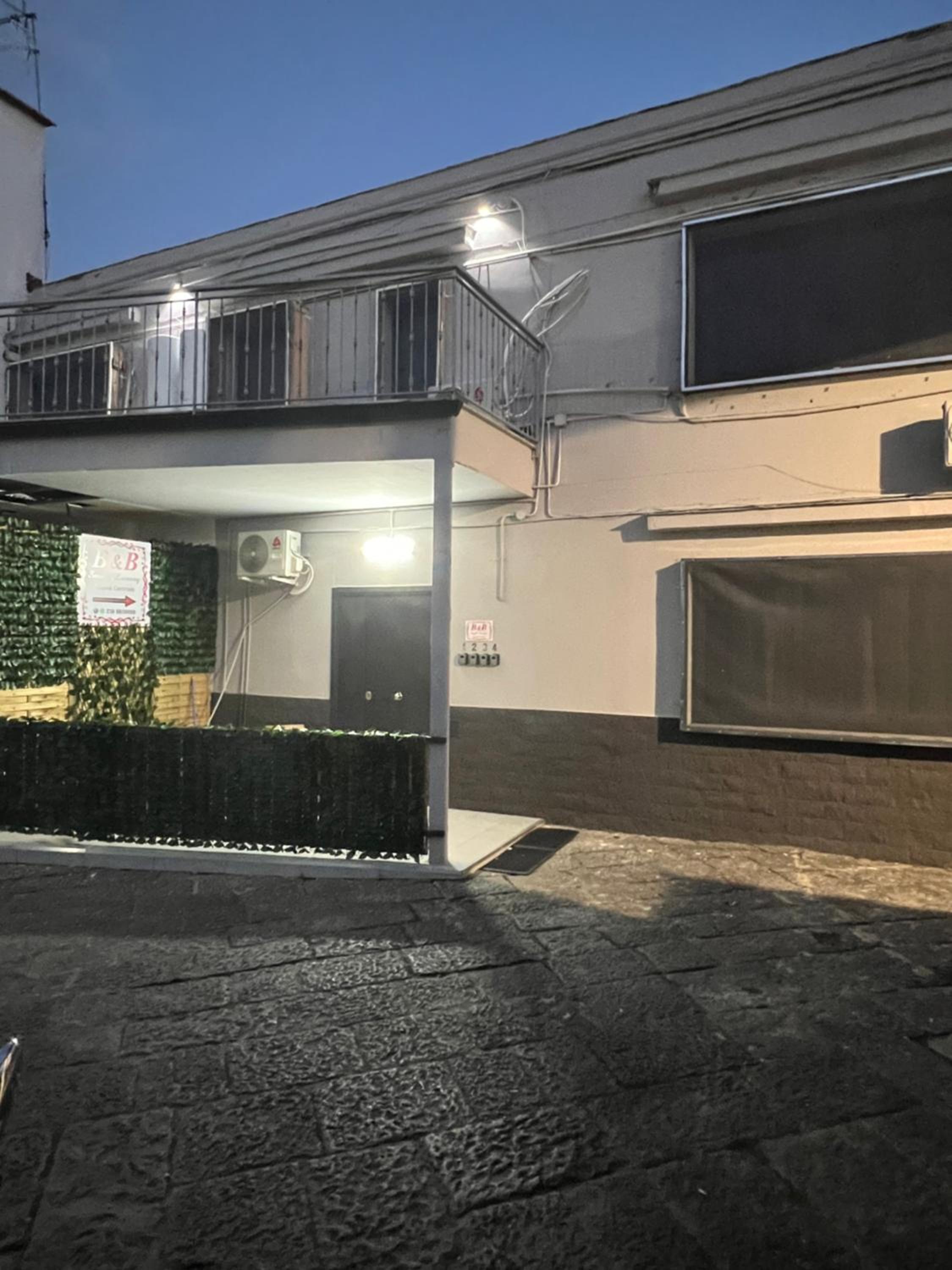 B&B Small Luxury Napoli Centrale