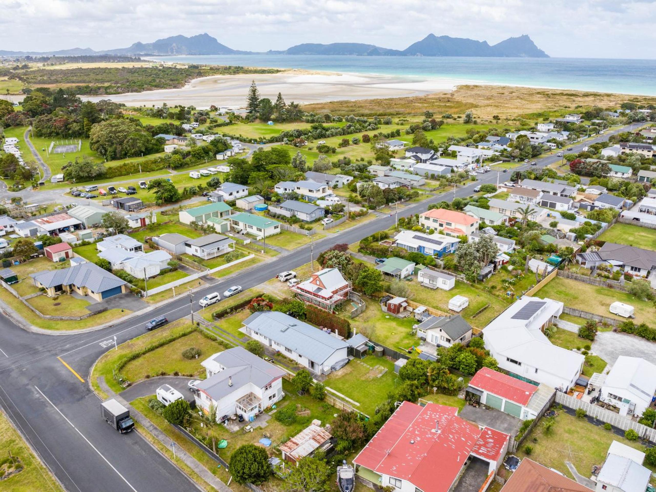 Ruakaka Holiday Escape - Ruakaka Holiday Home