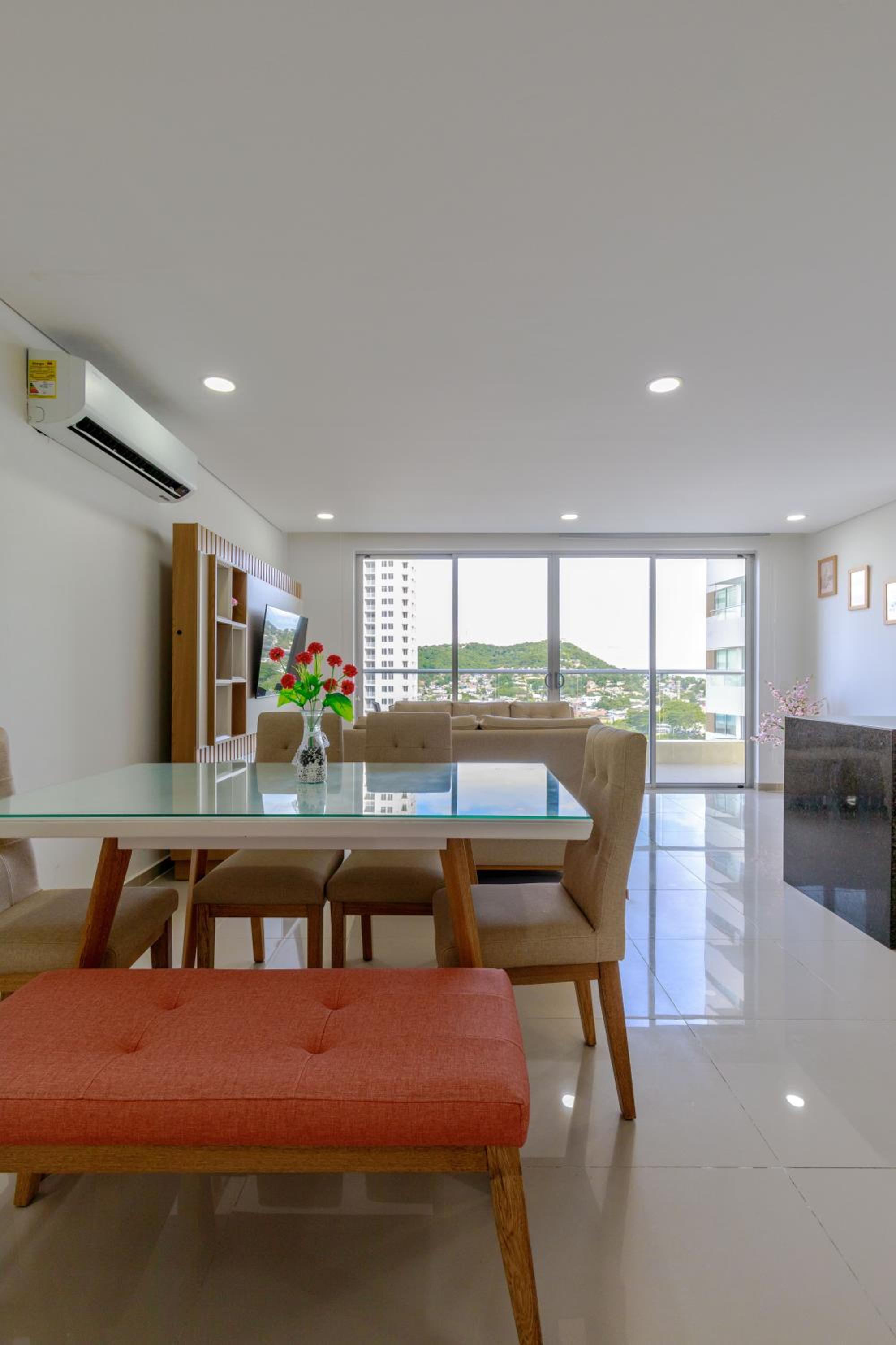 Apartamento Dúplex junto a la playa