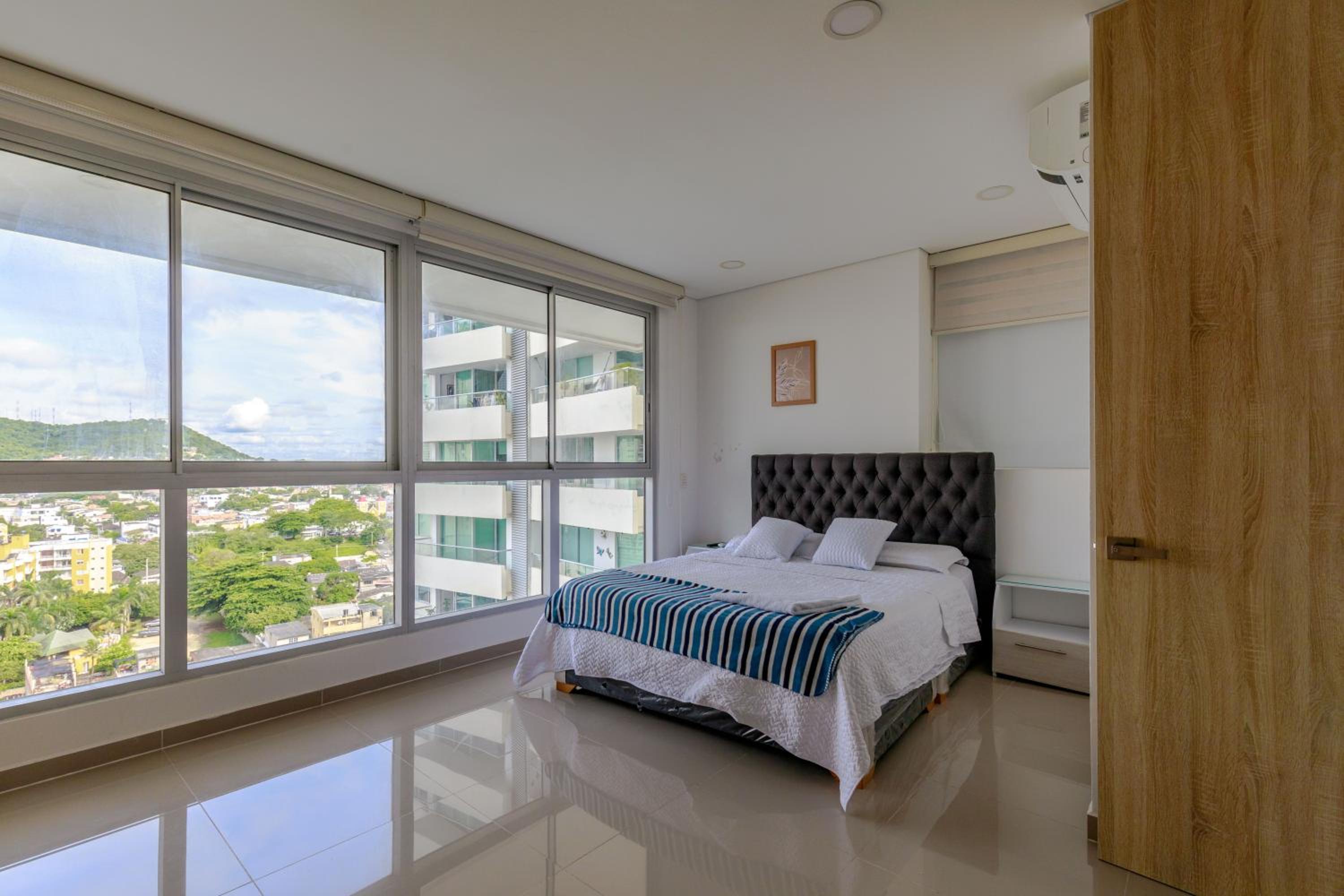 Apartamento Dúplex junto a la playa
