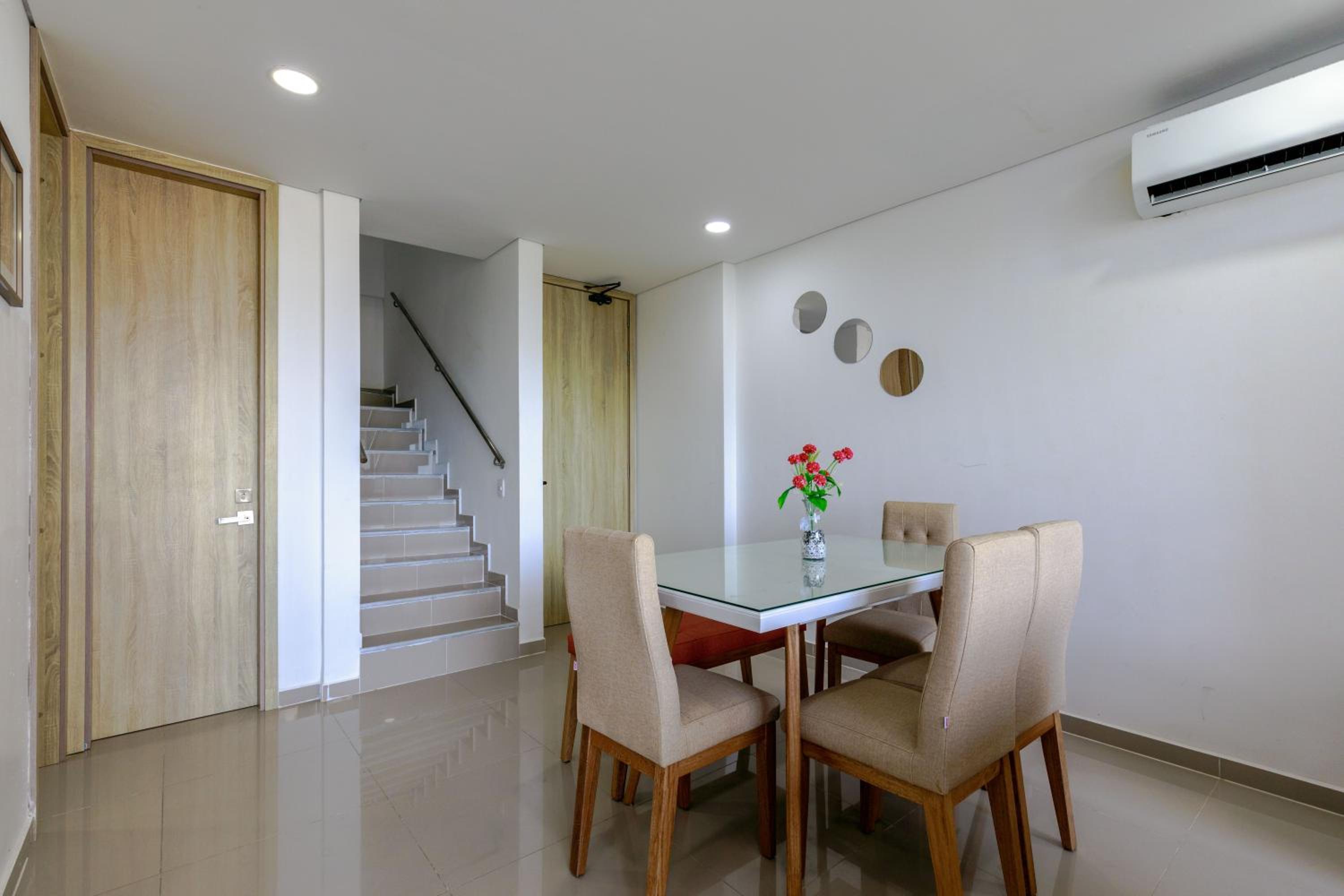 Apartamento Dúplex junto a la playa