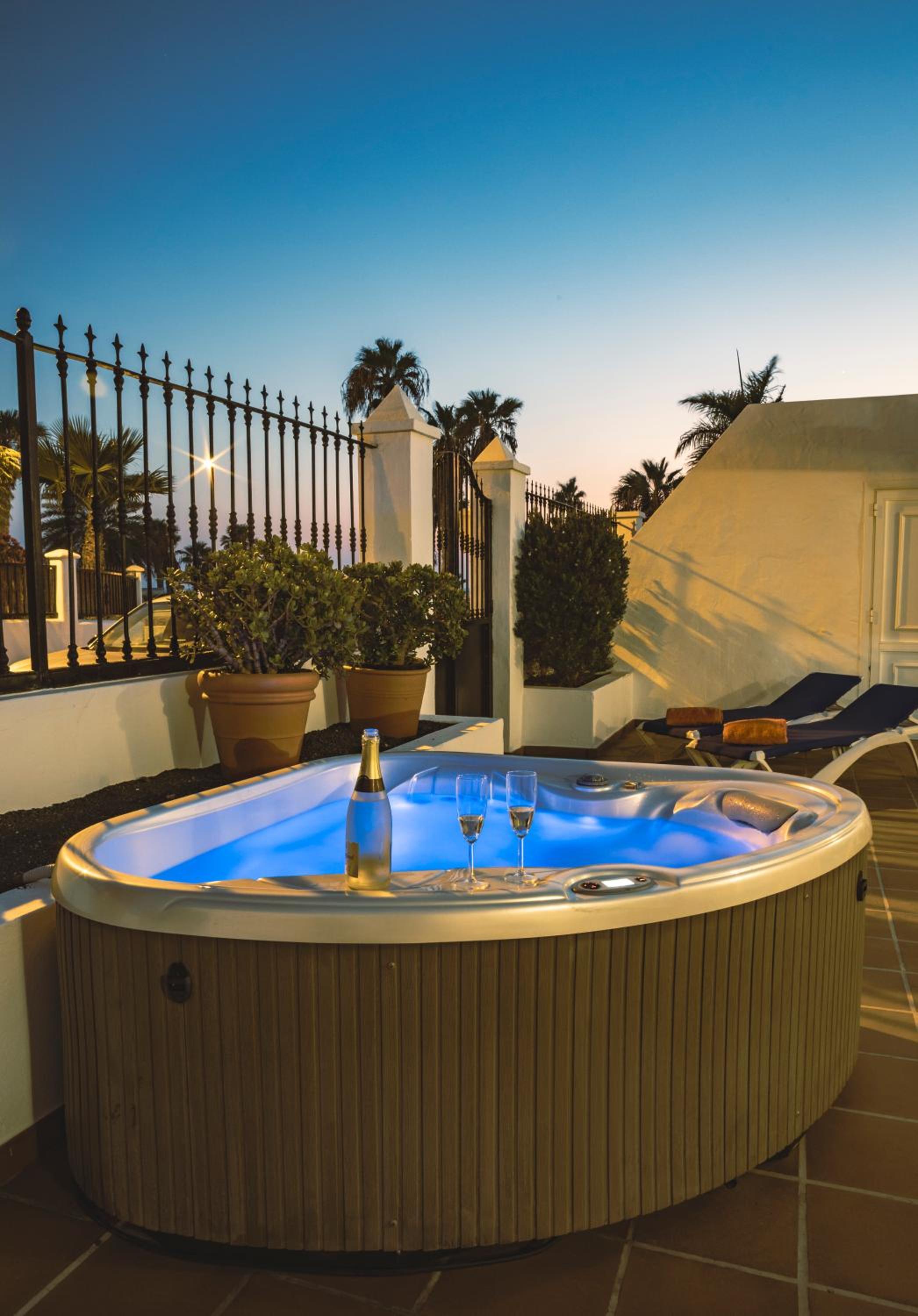 Luxury House Tiati
