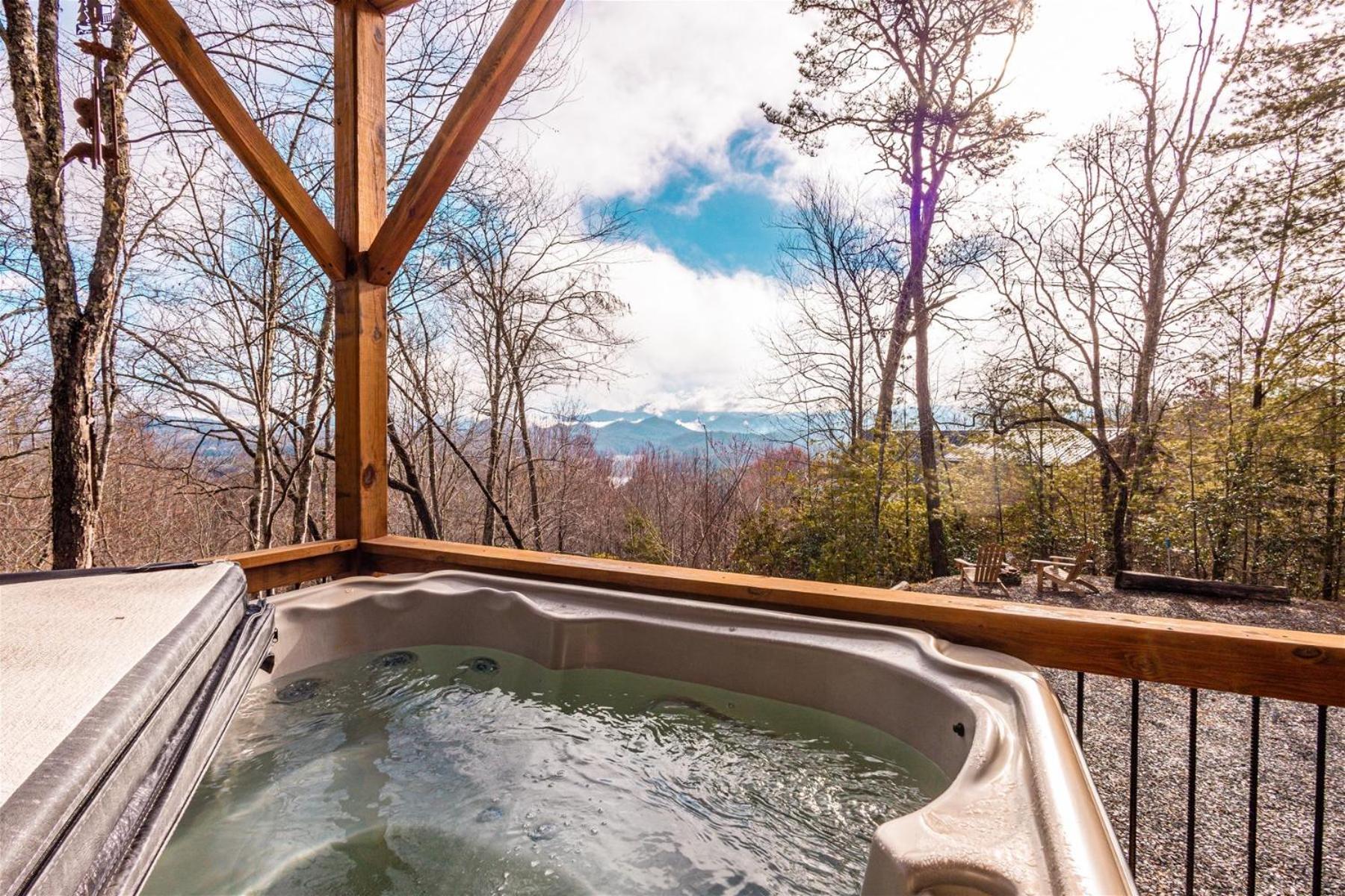A Treehouse View Over Lake