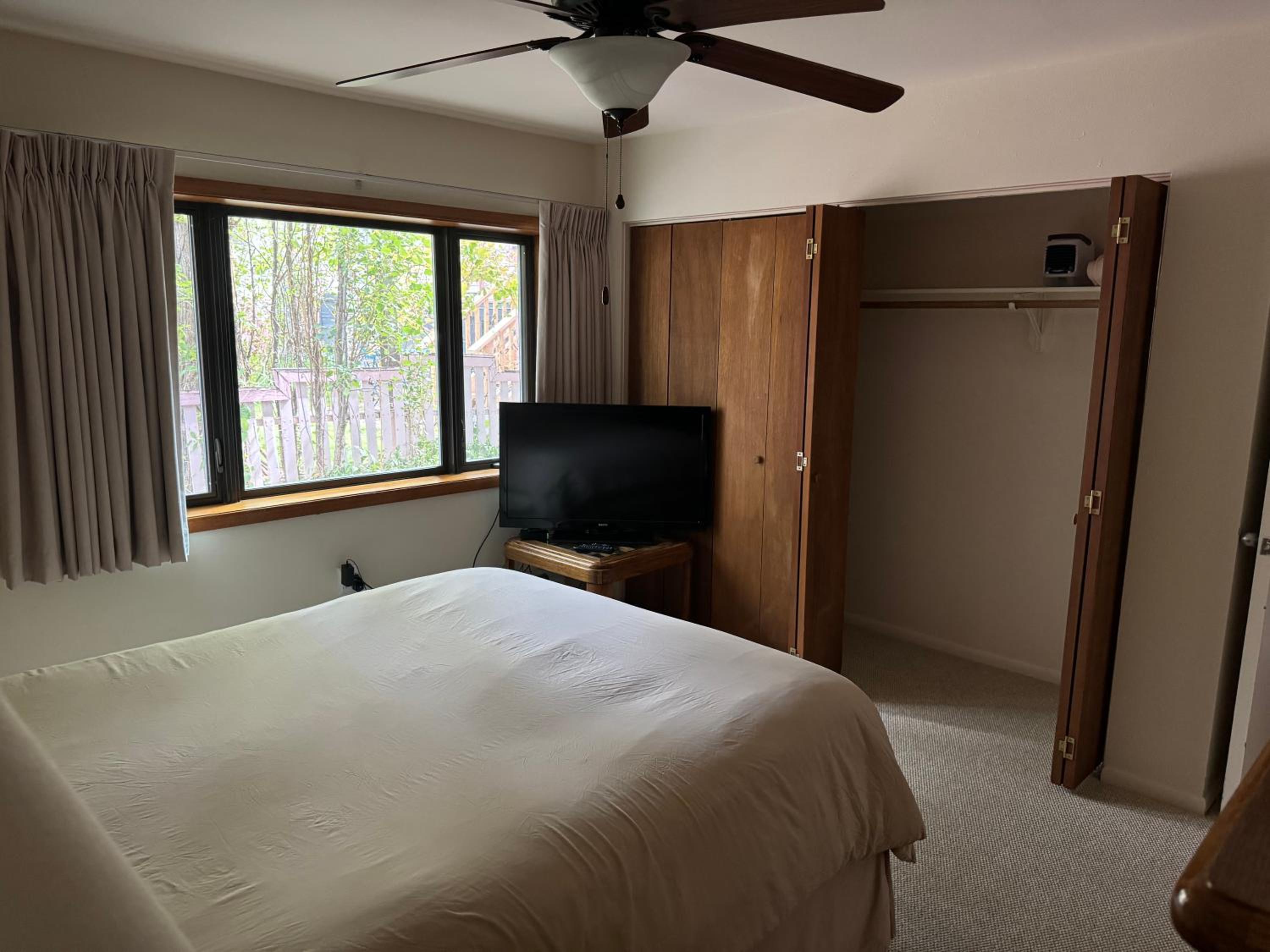 Shadow Mountain Lodge